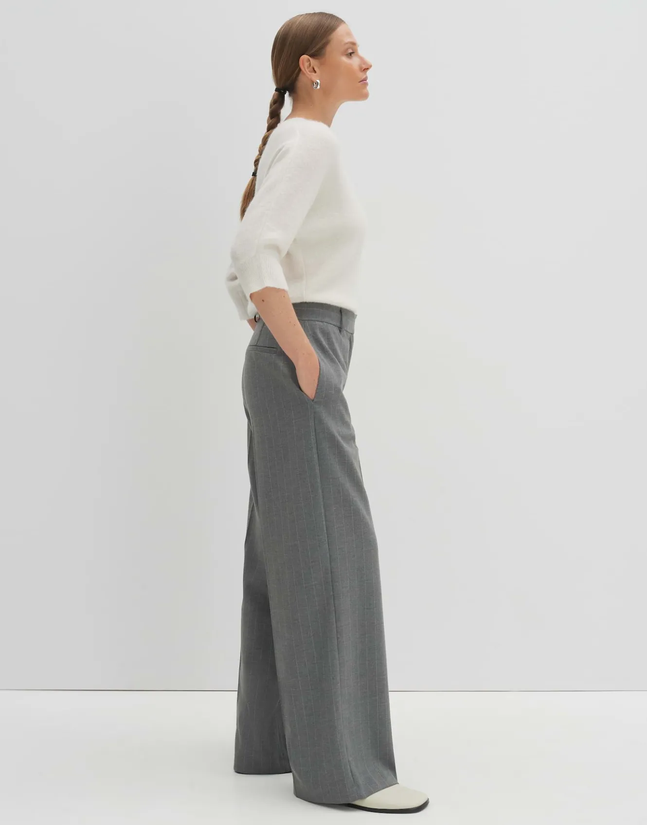 anzughose_catsby_stripe_grau_online_bestellen_3.webp OPUS Anzughose Catsby Stripe Grau Online Bestellen^Damen Hosen