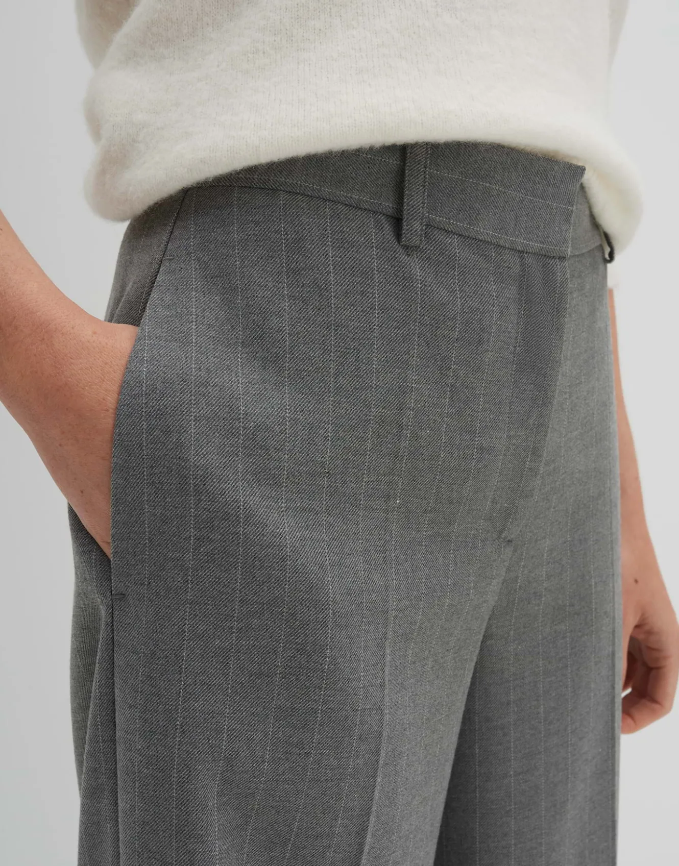 anzughose_catsby_stripe_grau_online_bestellen_5.webp OPUS Anzughose Catsby Stripe Grau Online Bestellen^Damen Hosen