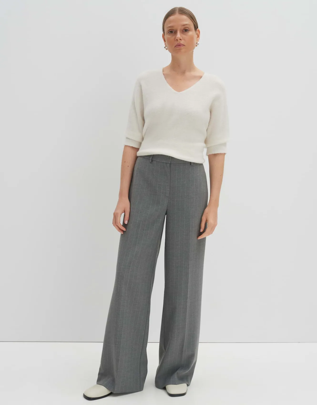 anzughose_catsby_stripe_grau_online_bestellen_6.webp OPUS Anzughose Catsby Stripe Grau Online Bestellen^Damen Hosen