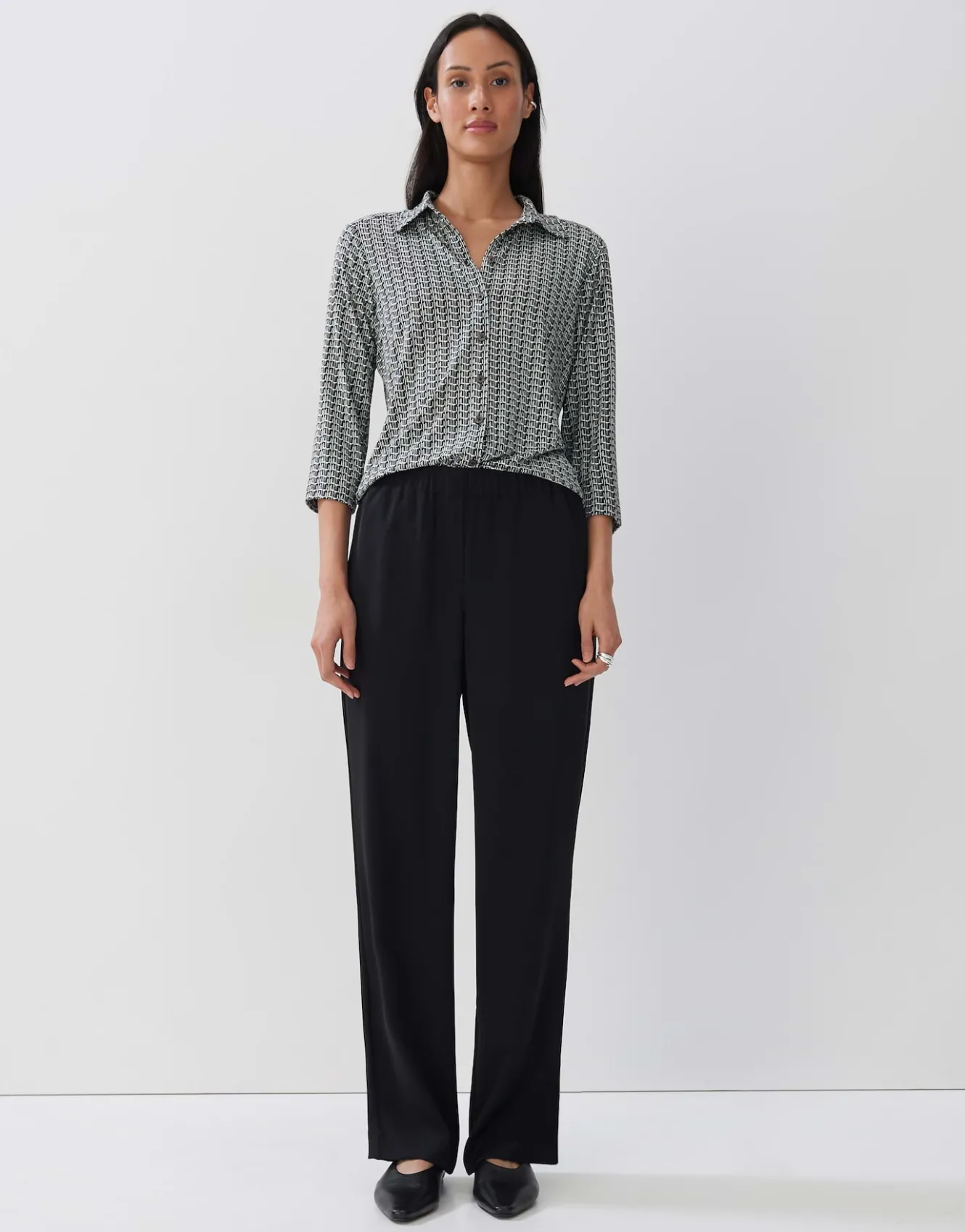 blusenshirt_kelly_pattern_grn_online_bestellen_0.webp OPUS Blusenshirt Kelly Pattern Grün Online Bestellen^Damen Shirts | Blusen