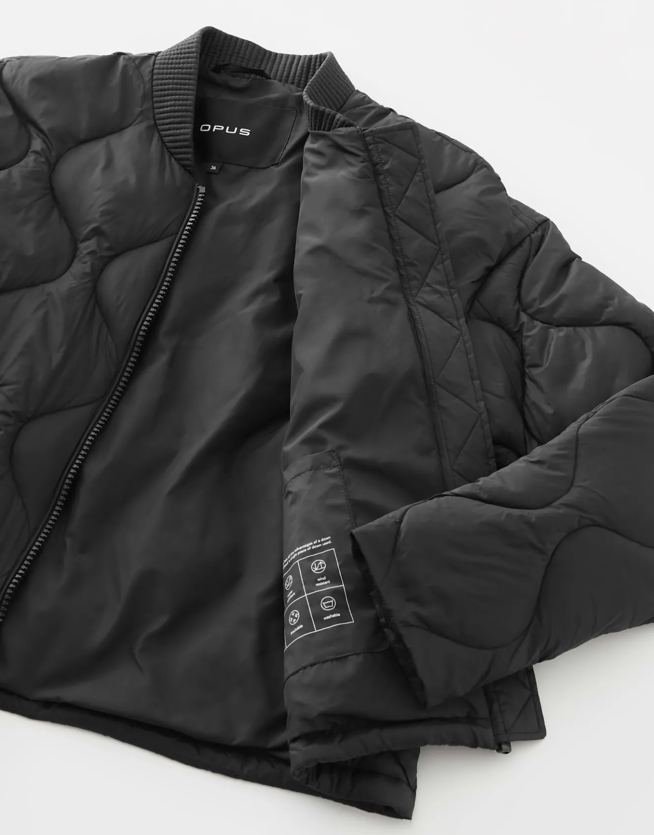 bomberjacke_heppa_schwarz_online_bestellen_10.webp OPUS Bomberjacke Heppa Schwarz Online Bestellen^Damen Jacken / Mäntel