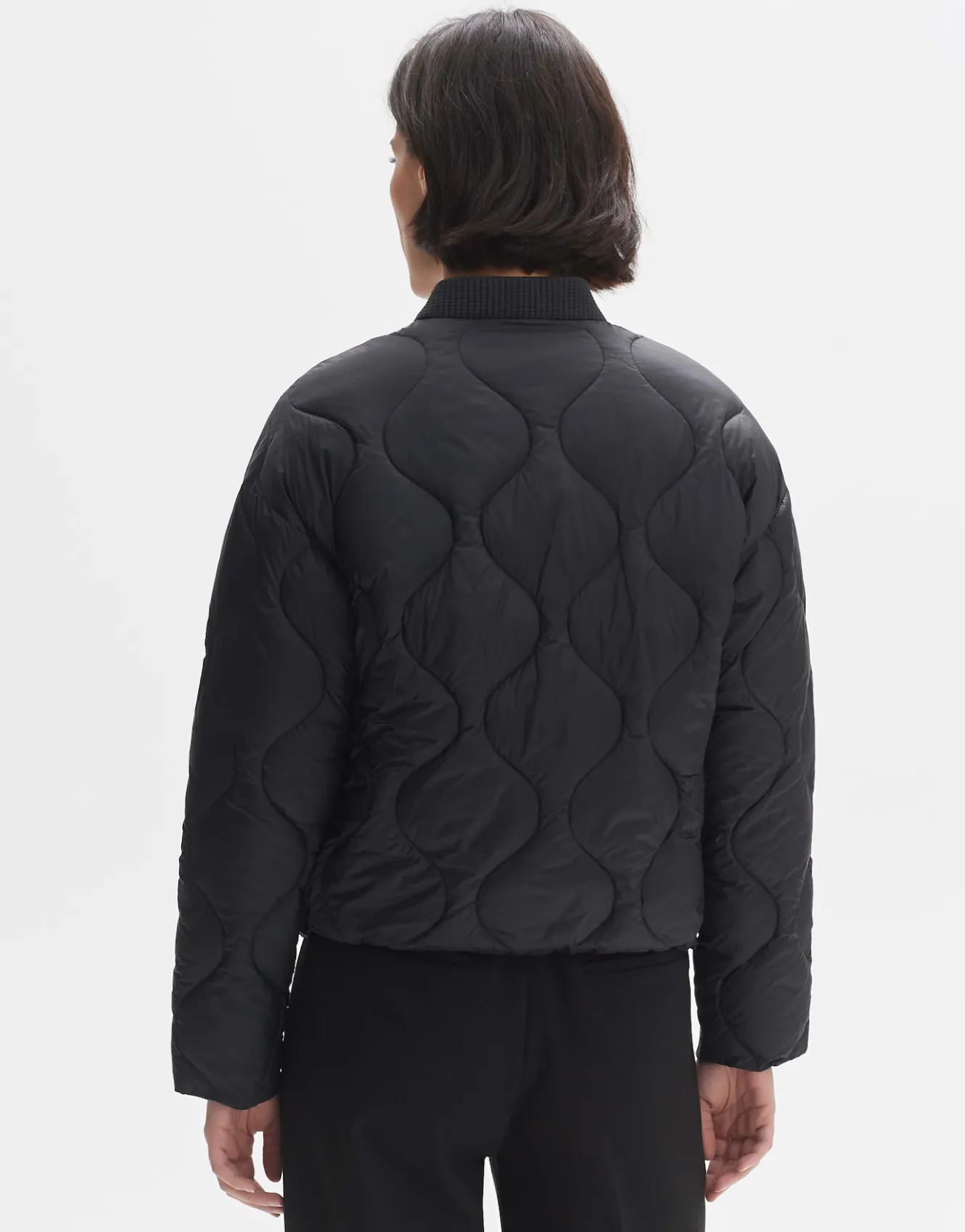 bomberjacke_heppa_schwarz_online_bestellen_2.webp OPUS Bomberjacke Heppa Schwarz Online Bestellen^Damen Jacken / Mäntel