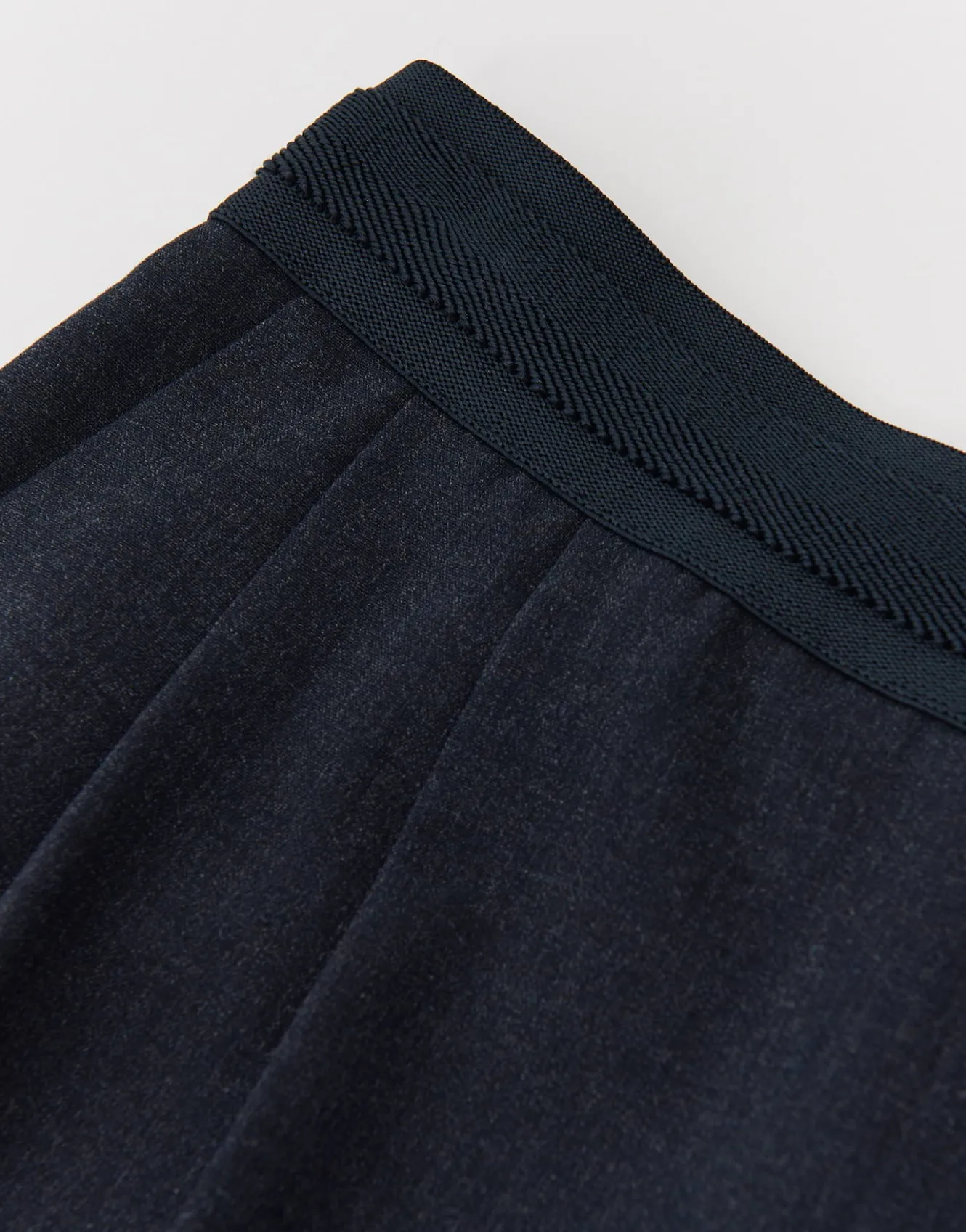bundfaltenhose_malma_blau_online_bestellen_7.webp OPUS Bundfaltenhose Malma Blau Online Bestellen^Damen Hosen