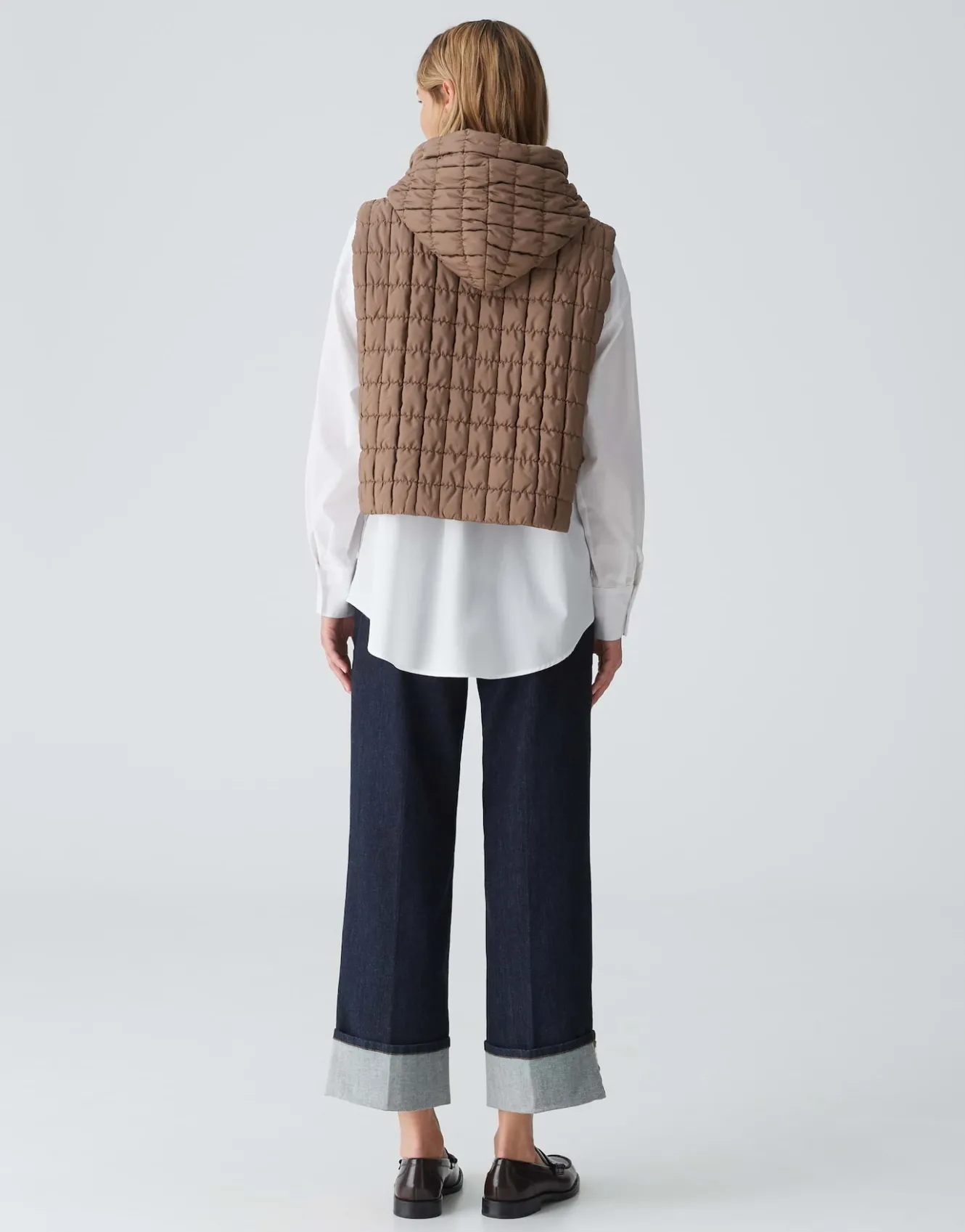 cape_arauti_bubble_braun_online_bestellen_2.webp OPUS Cape Arauti Bubble Braun Online Bestellen^Damen Blazer / Westen | Accessoires