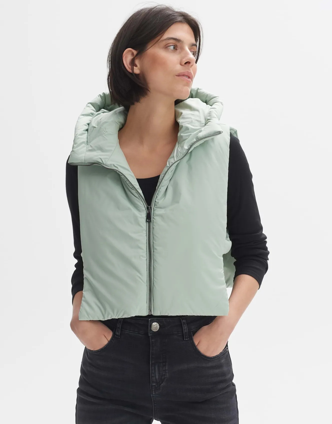 cape_arauti_cape_grn_online_bestellen_1.webp OPUS Cape Arauti Cape Grün Online Bestellen^Damen Jacken / Mäntel | Blazer / Westen