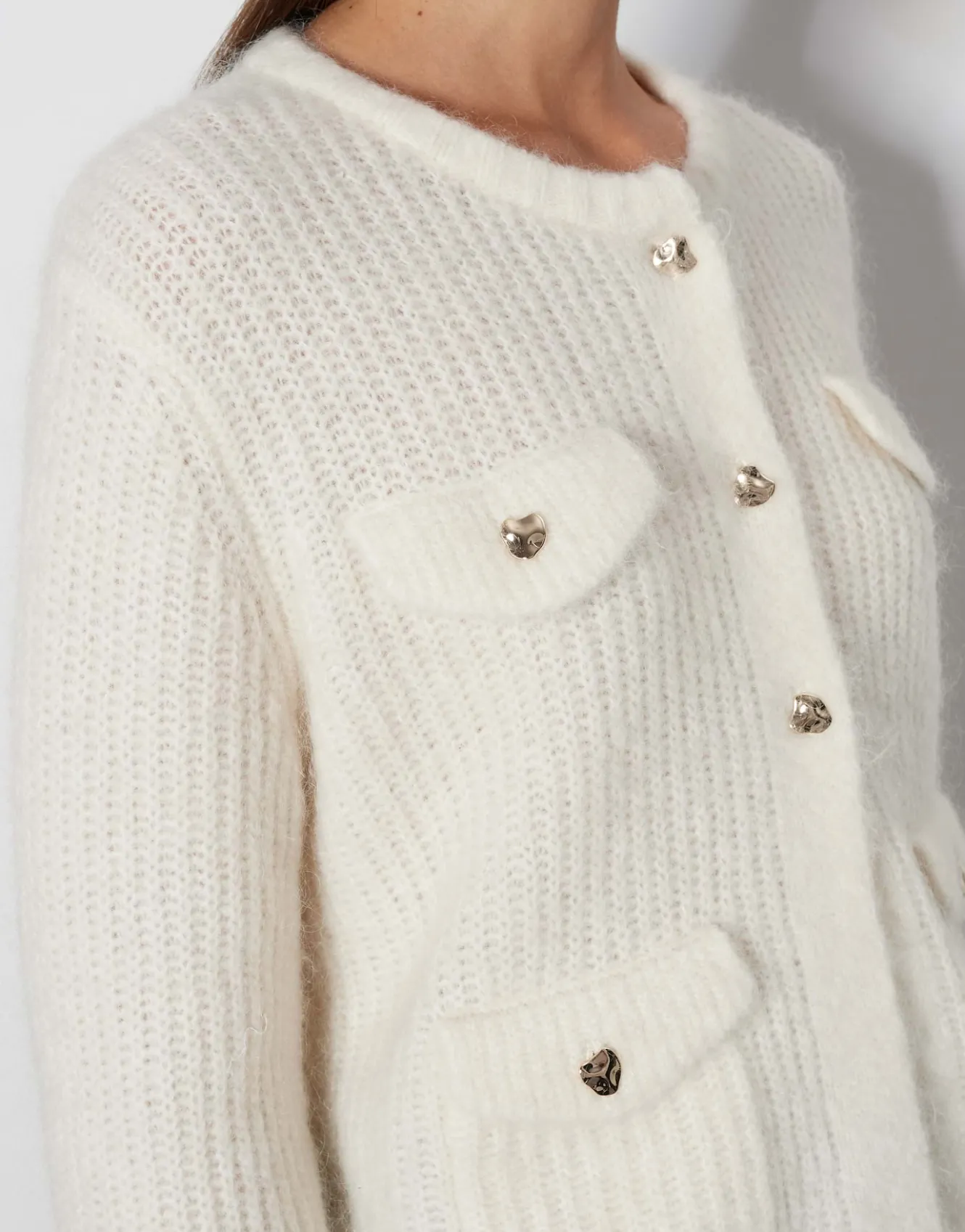 cardigan_tinara_detail_wei_online_bestellen_4.webp OPUS Cardigan Tinara Detail Weiß Online Bestellen^Damen Strick