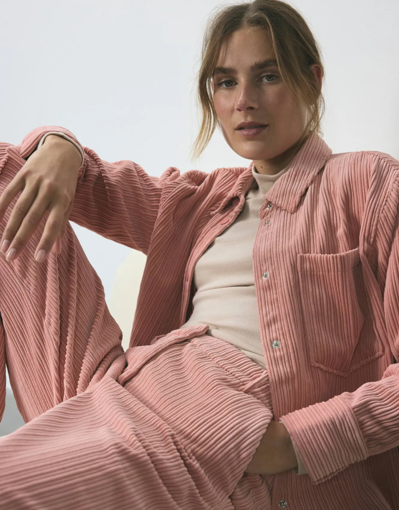cordbluse_fanki_ros_online_bestellen_8.webp OPUS Cordbluse Fanki Rosé Online Bestellen^Damen Blusen