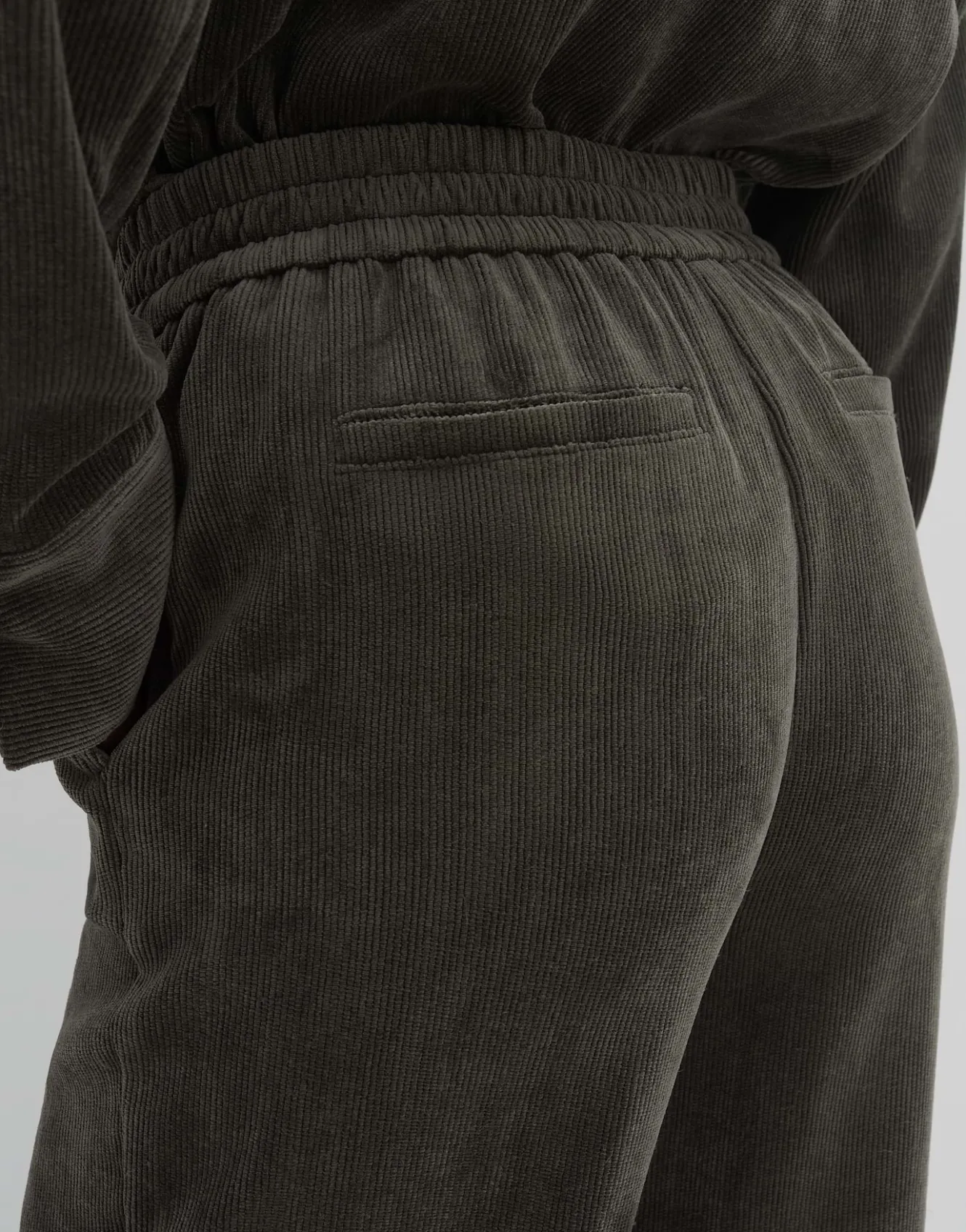 cordhose_cenya_corduroy_grn_online_bestellen_4.webp OPUS Cordhose Cenya Corduroy Grün Online Bestellen^Damen Hosen