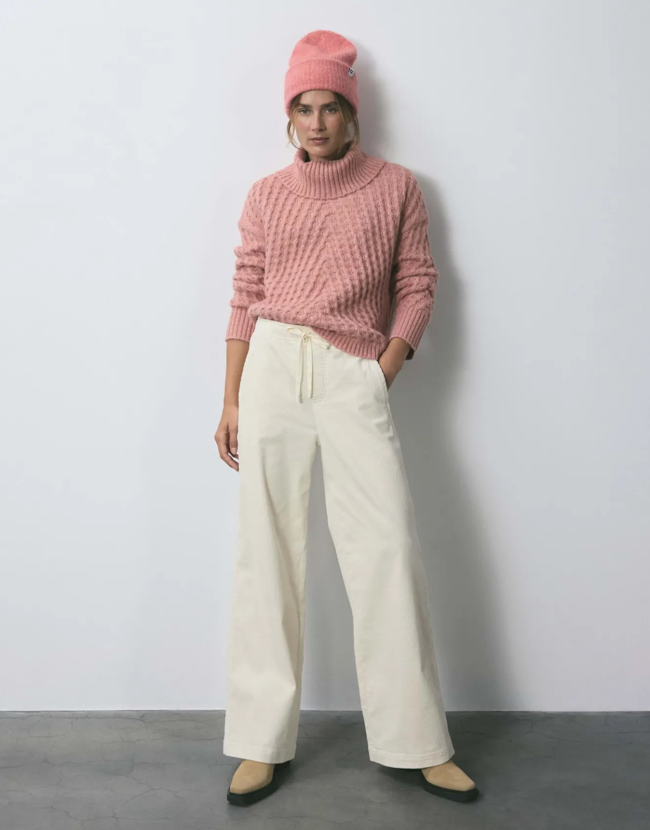 cordhose_mileni_track_wei_online_bestellen_9.webp OPUS Cordhose Mileni Track Weiß Online Bestellen^Damen Hosen