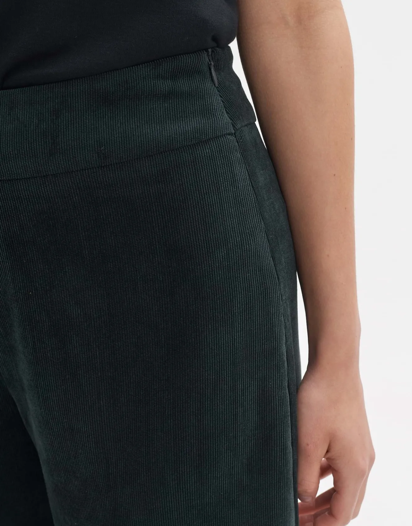 cordhose_misha_babycord_grn_online_bestellen_5.webp OPUS Cordhose Misha Babycord Grün Online Bestellen^Damen Hosen