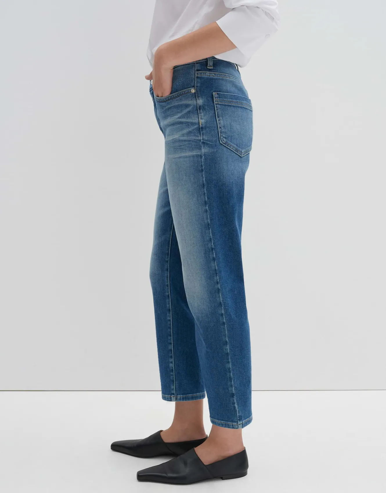 cropped_relaxed_jeans_corah_iconic_blau_online_bestellen_3.webp OPUS Cropped Relaxed Jeans Corah Iconic Blau Online Bestellen^Damen Jeans