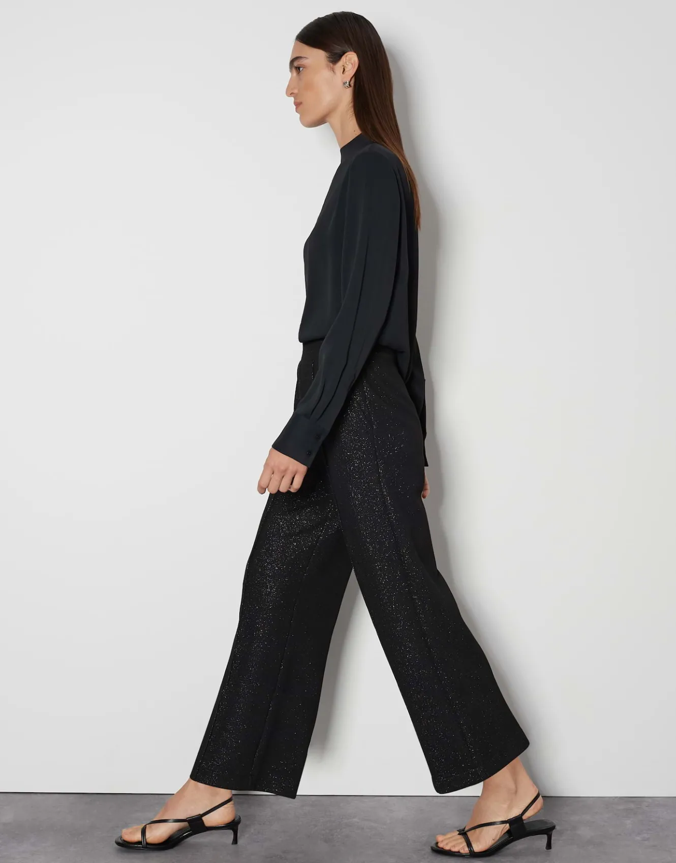 culotte_cusam_glam_schwarz_online_bestellen_3.webp OPUS Culotte Cusam Glam Schwarz Online Bestellen^Damen Hosen