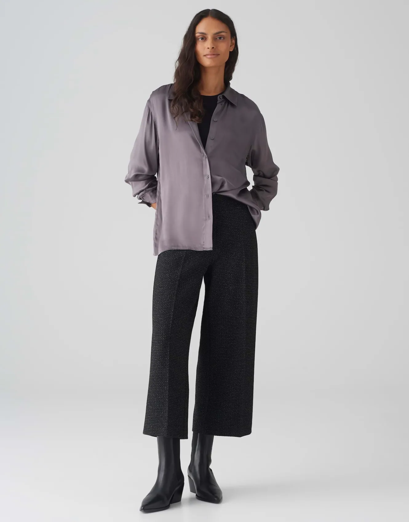 culotte_misha_festive_schwarz_online_bestellen_6.webp OPUS Culotte Misha Festive Schwarz Online Bestellen^Damen Hosen
