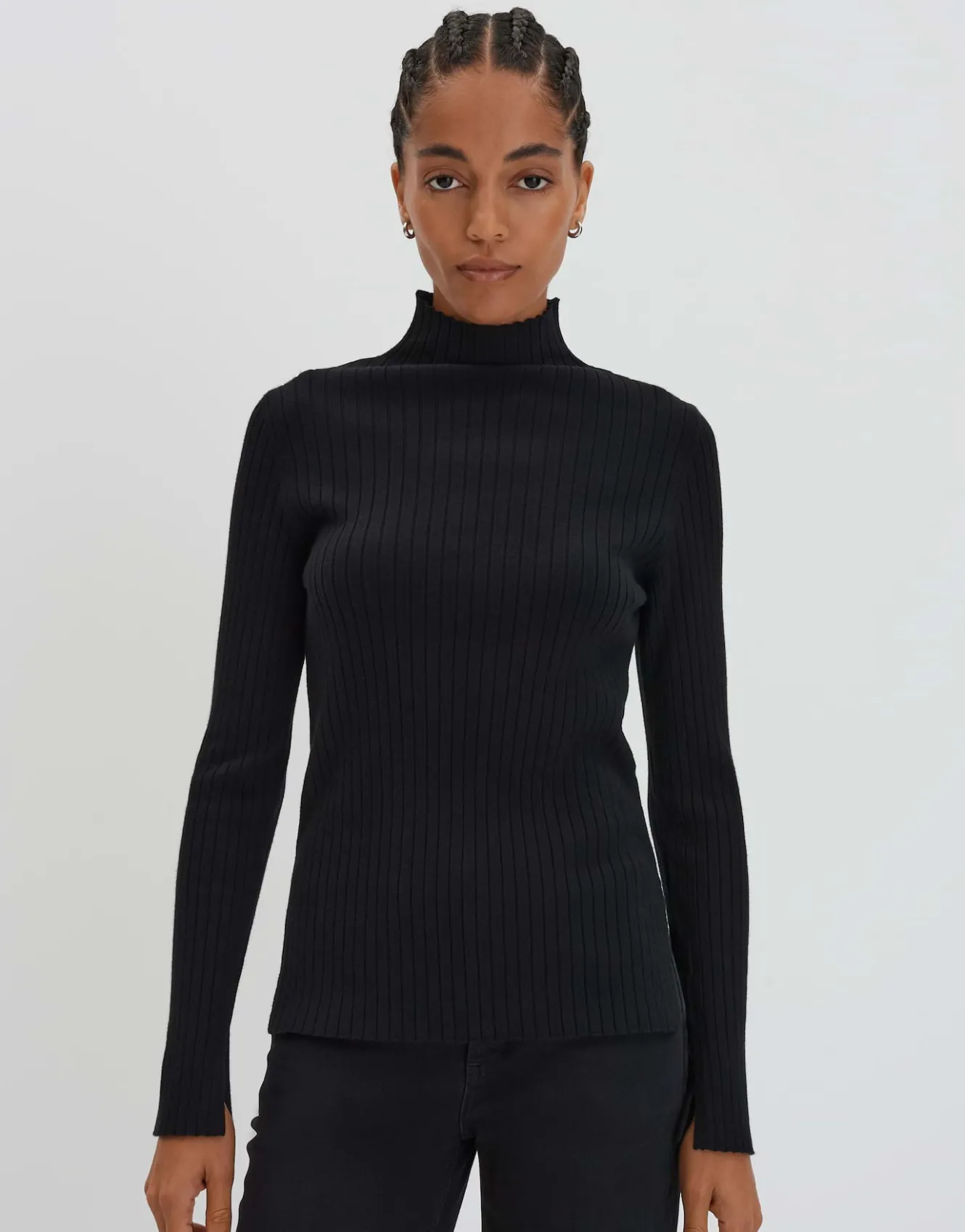 feinstrickpullover_tippi_soft_schwarz_online_bestellen_1.webp OPUS Feinstrickpullover Tippi Soft Schwarz Online Bestellen^Damen Strick