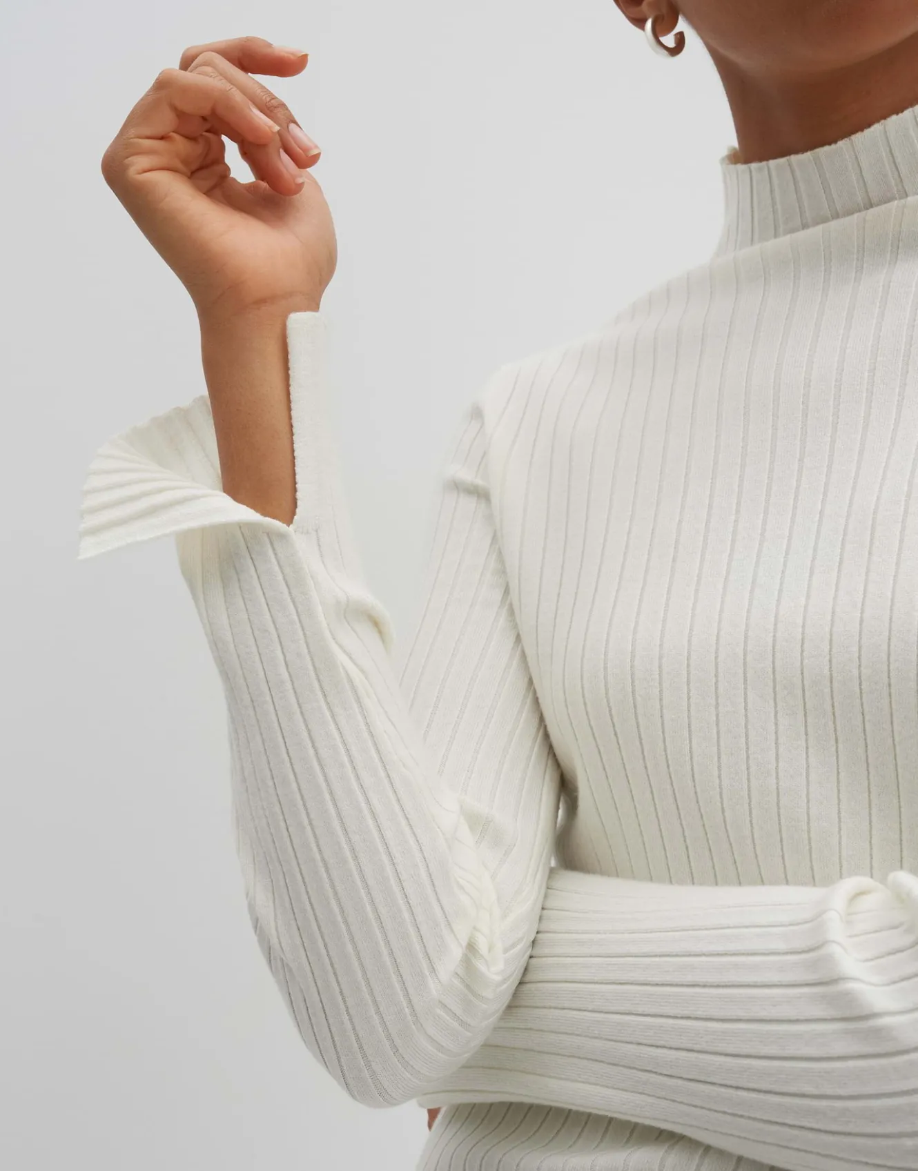 feinstrickpullover_tippi_soft_wei_online_bestellen_4.webp OPUS Feinstrickpullover Tippi Soft Weiß Online Bestellen^Damen Strick