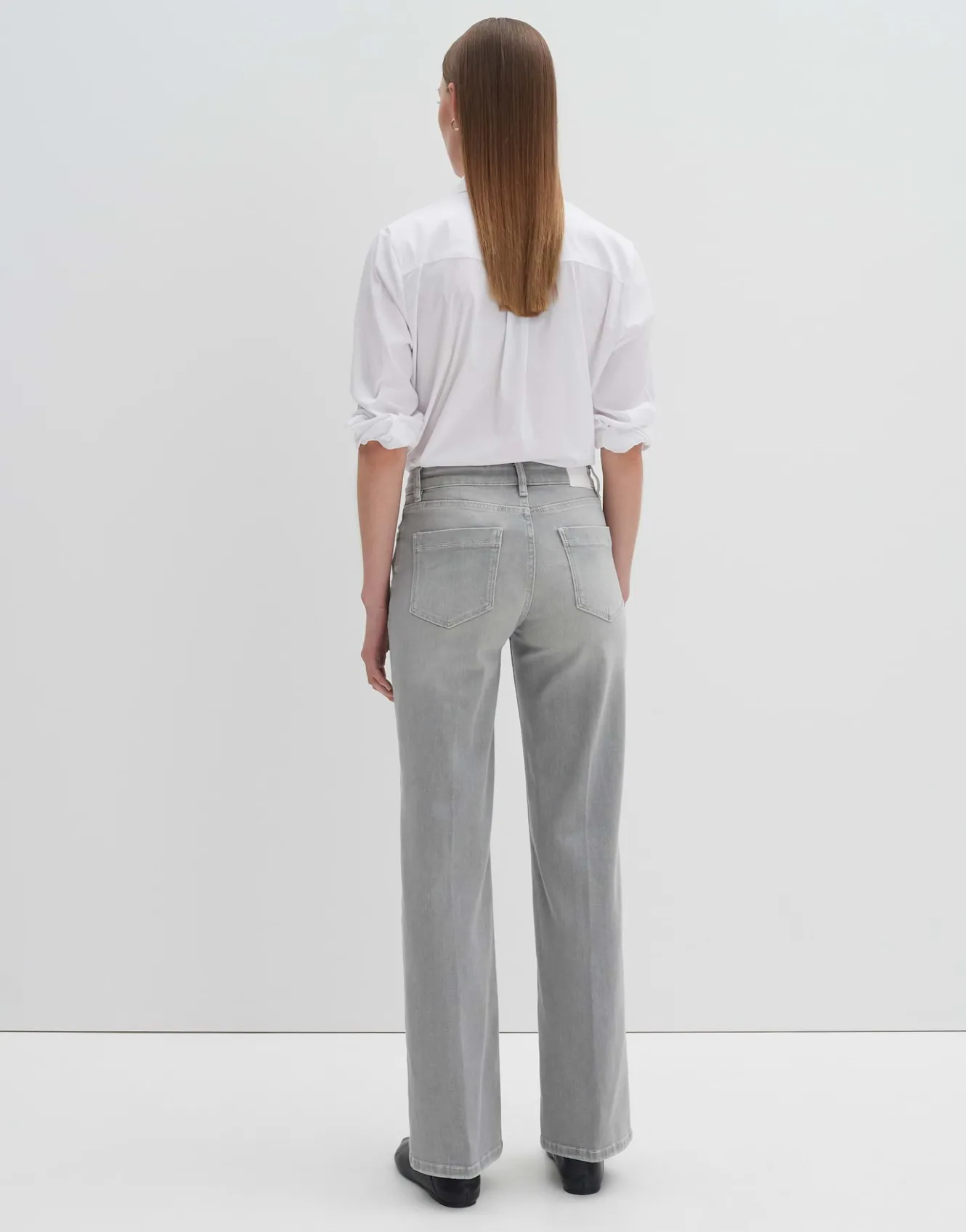 flared_jeans_carie_line_grau_online_bestellen_2.webp OPUS Flared Jeans Carie Line Grau Online Bestellen^Damen Jeans