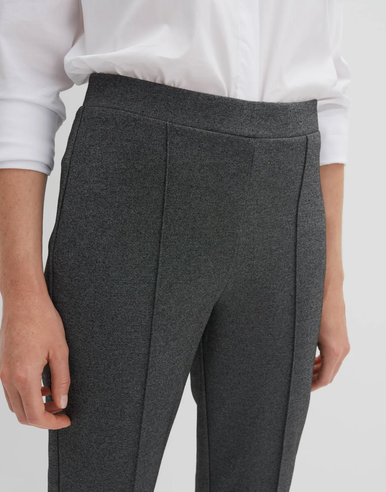 flared_pants_curinna_mlange_grau_online_bestellen_5.webp OPUS Flared Pants Curinna Mélange Grau Online Bestellen^Damen Hosen