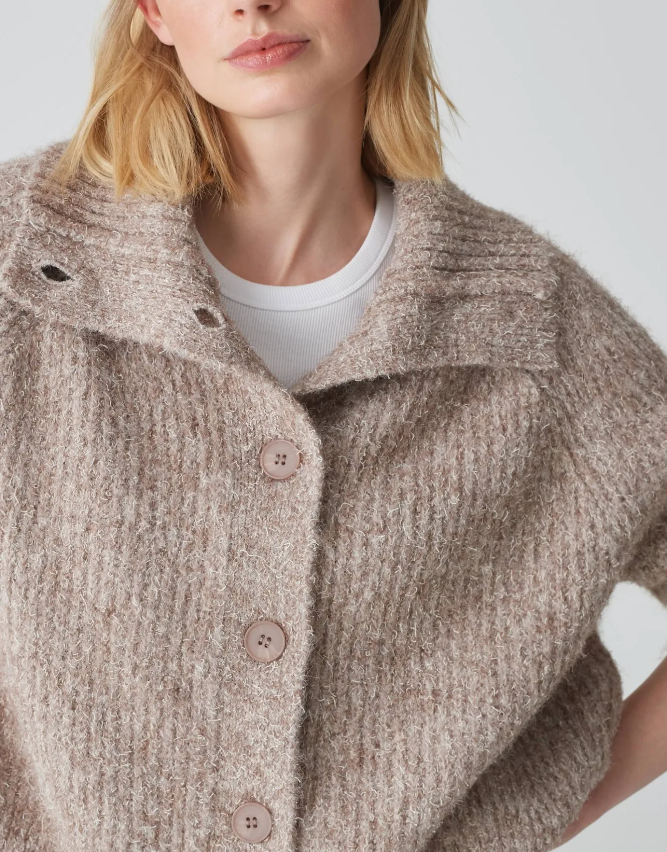 grobstrickjacke_dazzi_braun_online_bestellen_4.webp OPUS Grobstrickjacke Dazzi Braun Online Bestellen^Damen Strick