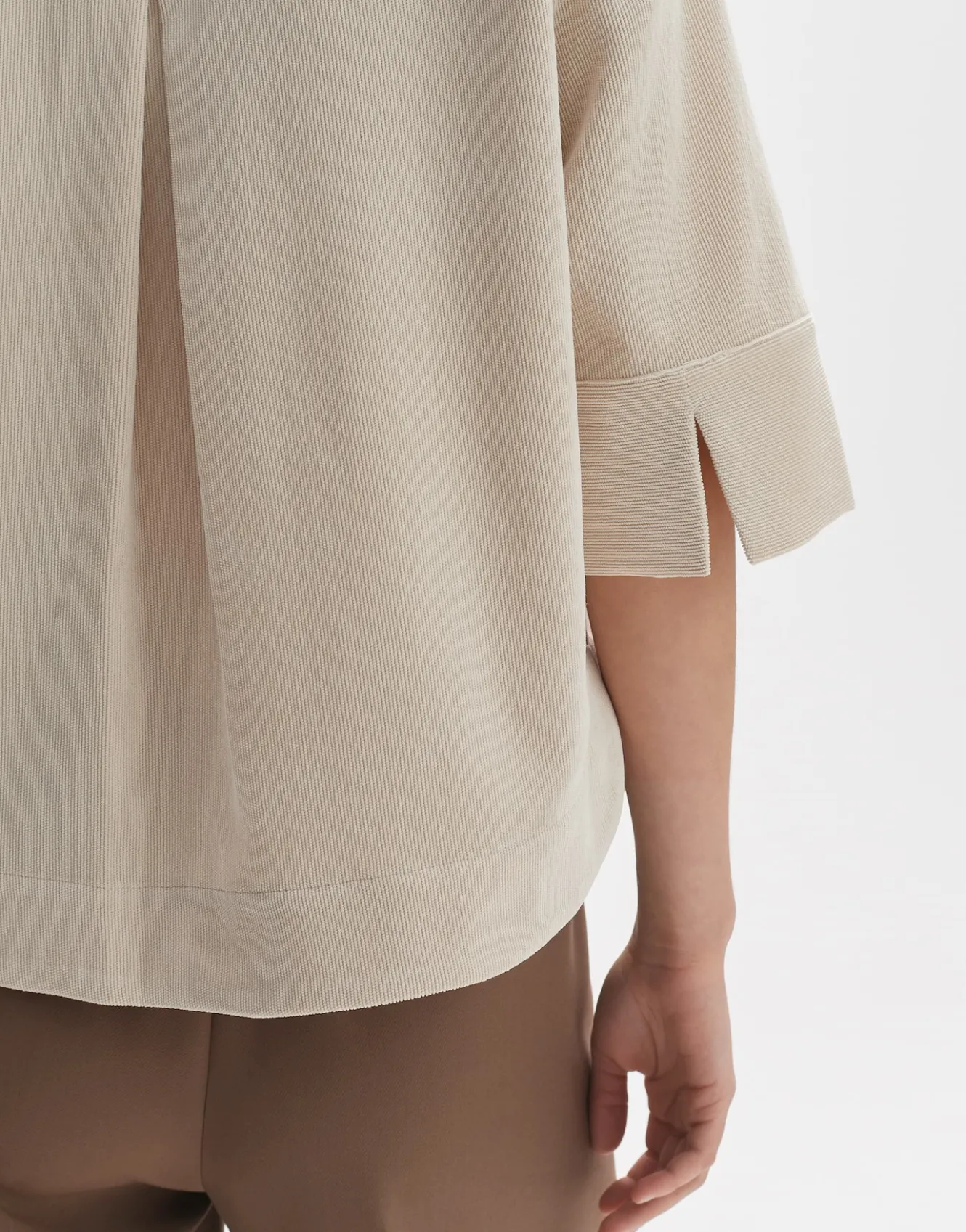 hemdbluse_failisa_beige_online_bestellen_4.webp OPUS Hemdbluse Failisa Beige Online Bestellen^Damen Blusen