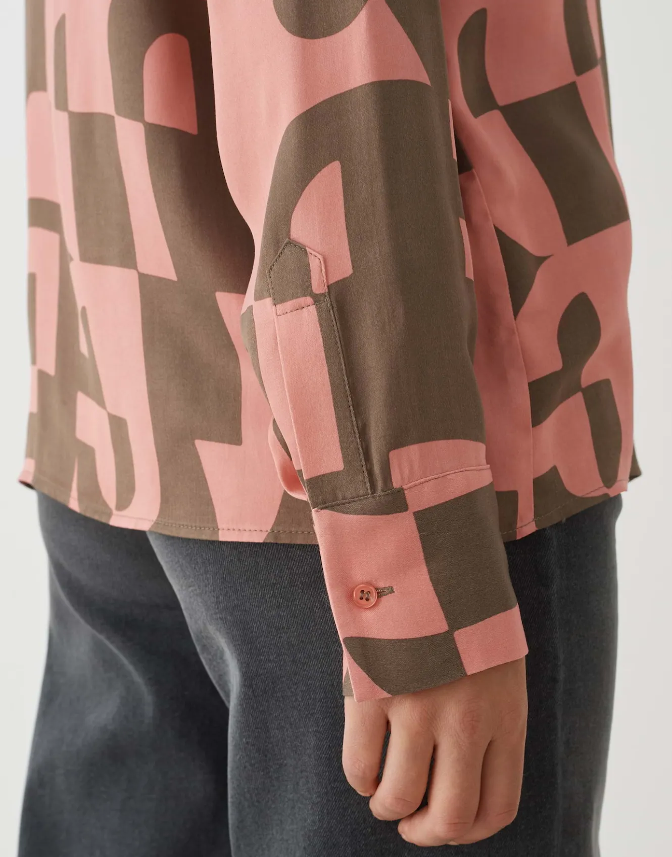 hemdbluse_falkina_bold_ros_online_bestellen_3.webp OPUS Hemdbluse Falkina Bold Rosé Online Bestellen^Damen Blusen