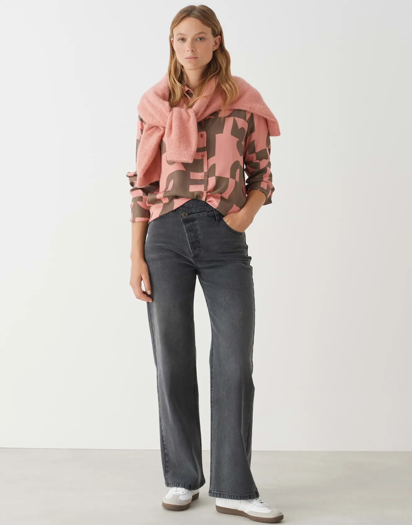 hemdbluse_falkina_bold_ros_online_bestellen_5.webp OPUS Hemdbluse Falkina Bold Rosé Online Bestellen^Damen Blusen