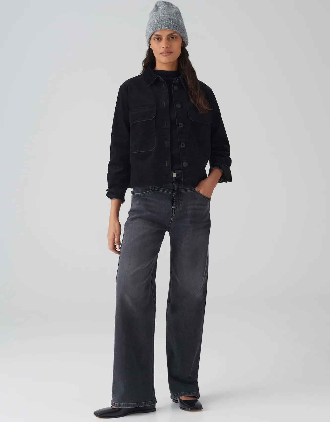 jeansjacke_hedra_schwarz_online_bestellen_0.webp OPUS Jeansjacke Hedra Schwarz Online Bestellen^Damen Jacken / Mäntel