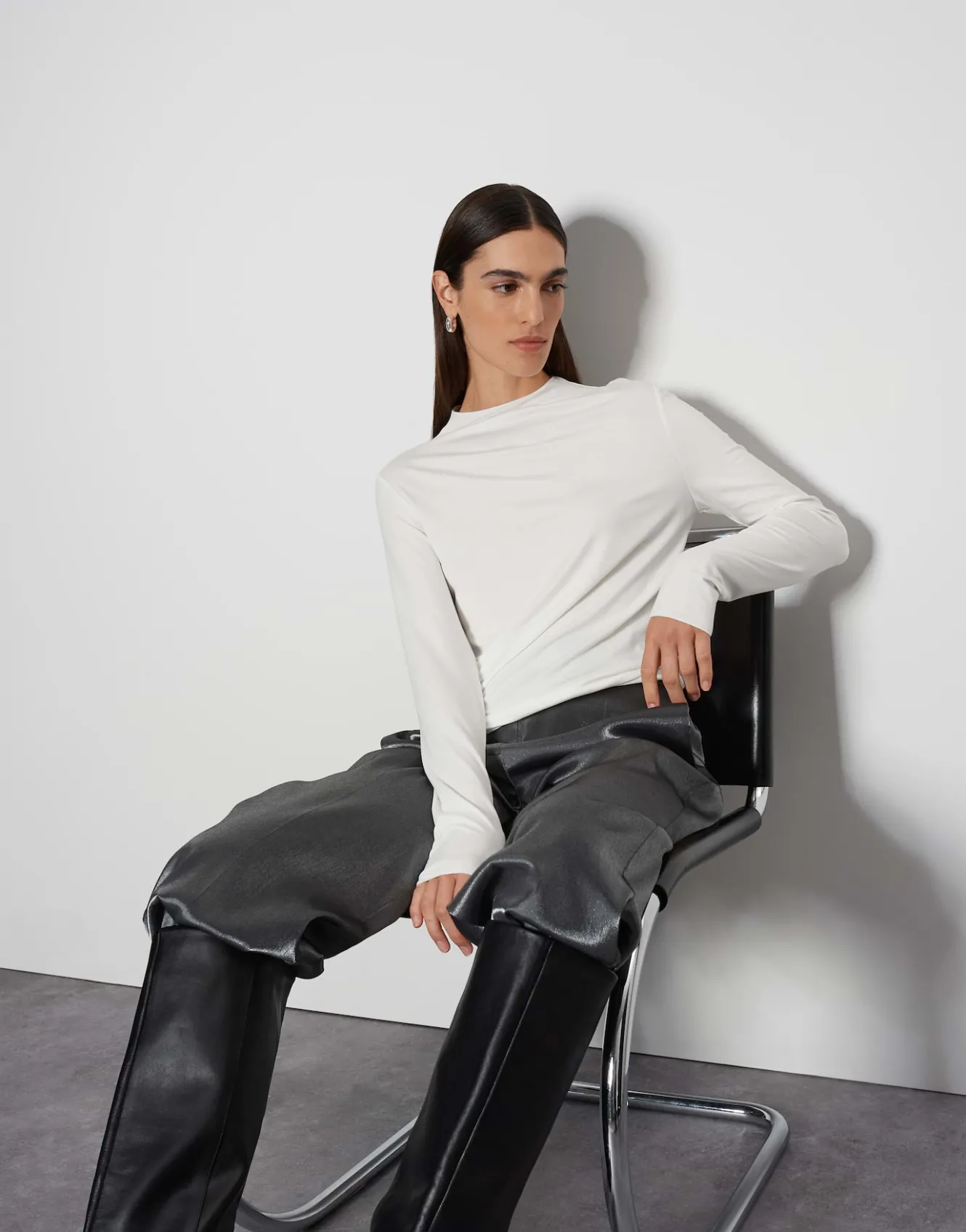 jerseyshirt_karinn_wei_online_bestellen_6.webp OPUS Jerseyshirt Karinn Weiß Online Bestellen^Damen Basics | Shirts
