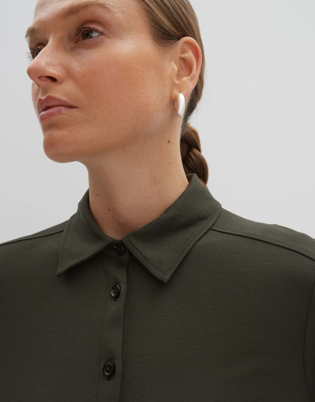 jerseyshirt_kelly_solid_grn_online_bestellen_4.webp OPUS Jerseyshirt Kelly Solid Grün Online Bestellen^Damen Shirts | Blusen