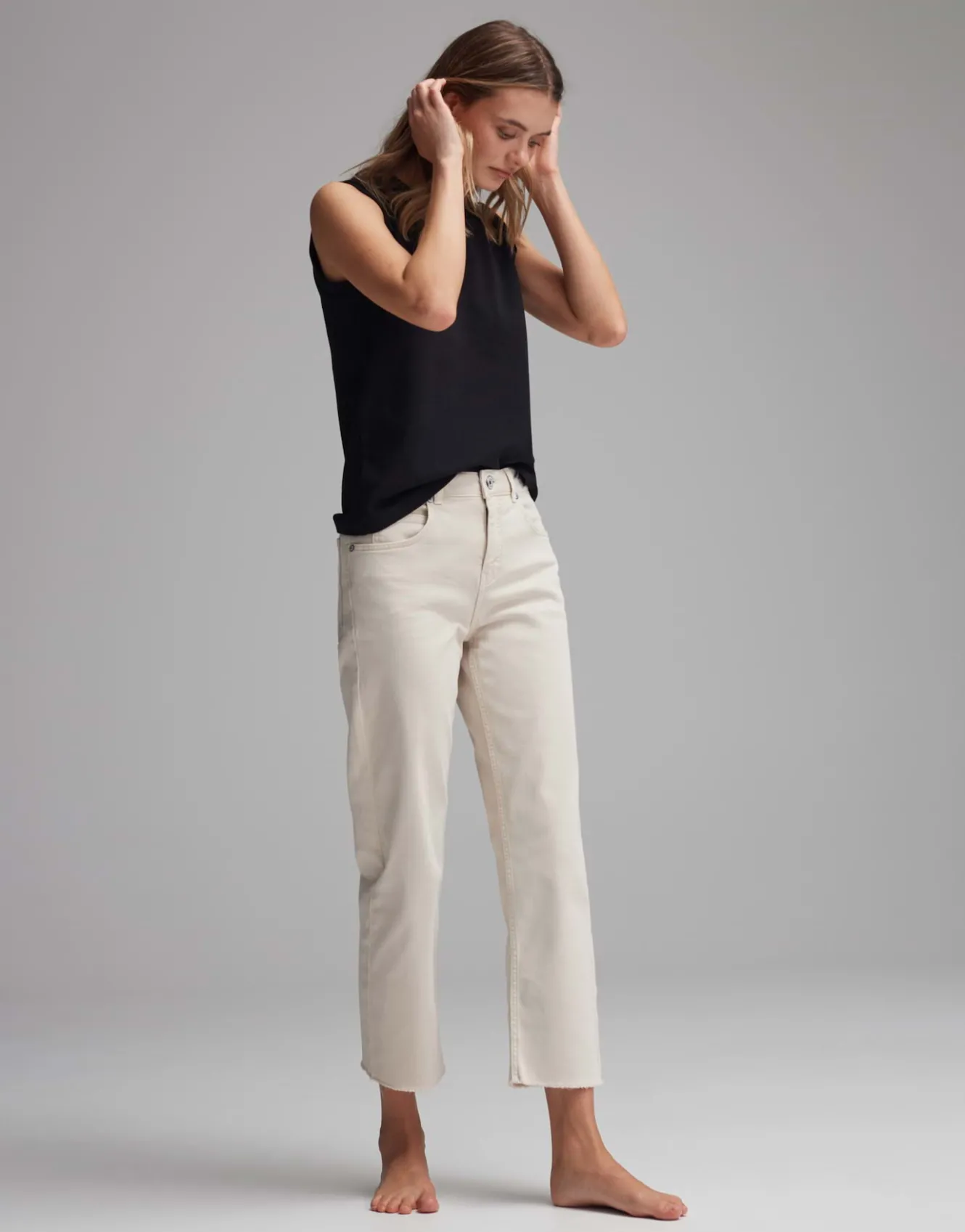 jerseytop_ilayda_schwarz_online_bestellen_5.webp OPUS Jerseytop Ilayda Schwarz Online Bestellen^Damen Basics | Shirts