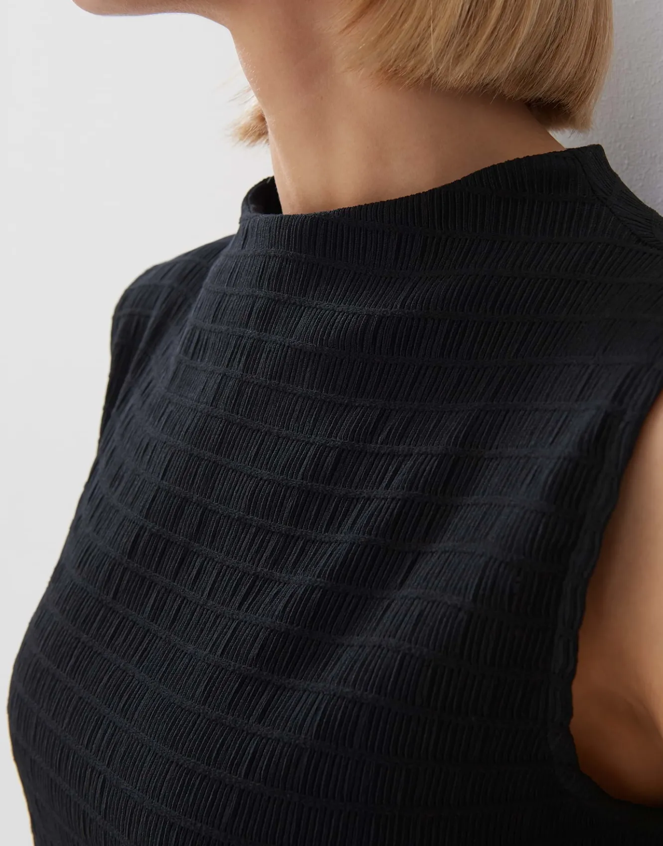 jerseytop_kidera_schwarz_online_bestellen_2.webp OPUS Jerseytop Kidera Schwarz Online Bestellen^Damen Shirts
