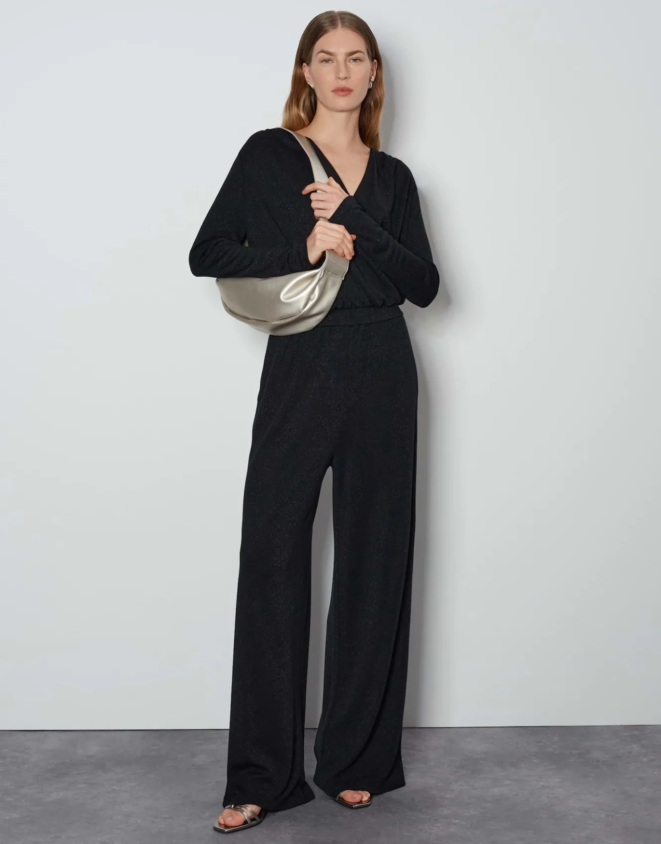 jumpsuit_candelia_schwarz_online_bestellen_6.webp OPUS Jumpsuit Candelia Schwarz Online Bestellen^Damen Hosen