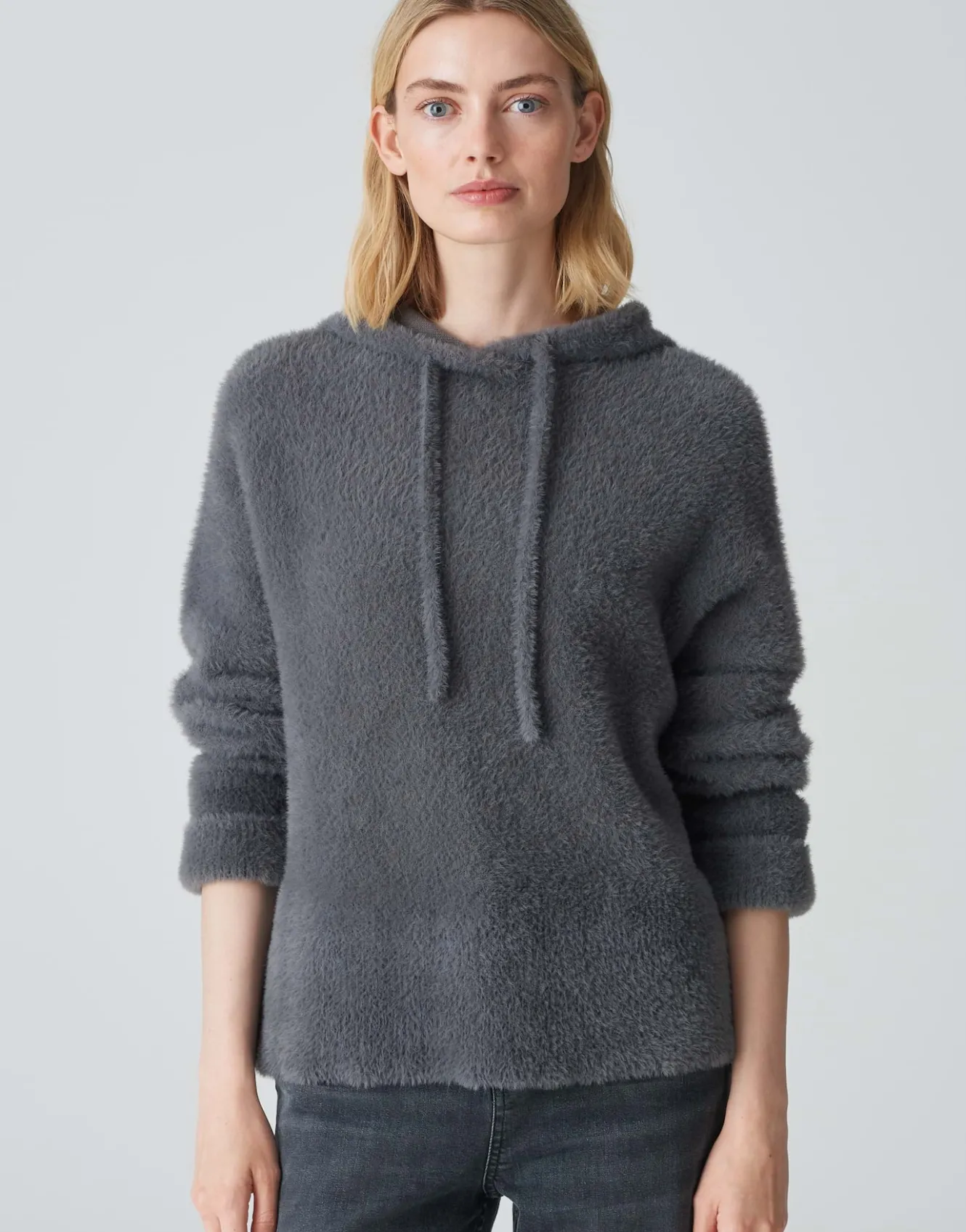 kapuzenpullover_pidlona_grau_online_bestellen_1.webp OPUS Kapuzenpullover Pidlona Grau Online Bestellen^Damen Strick