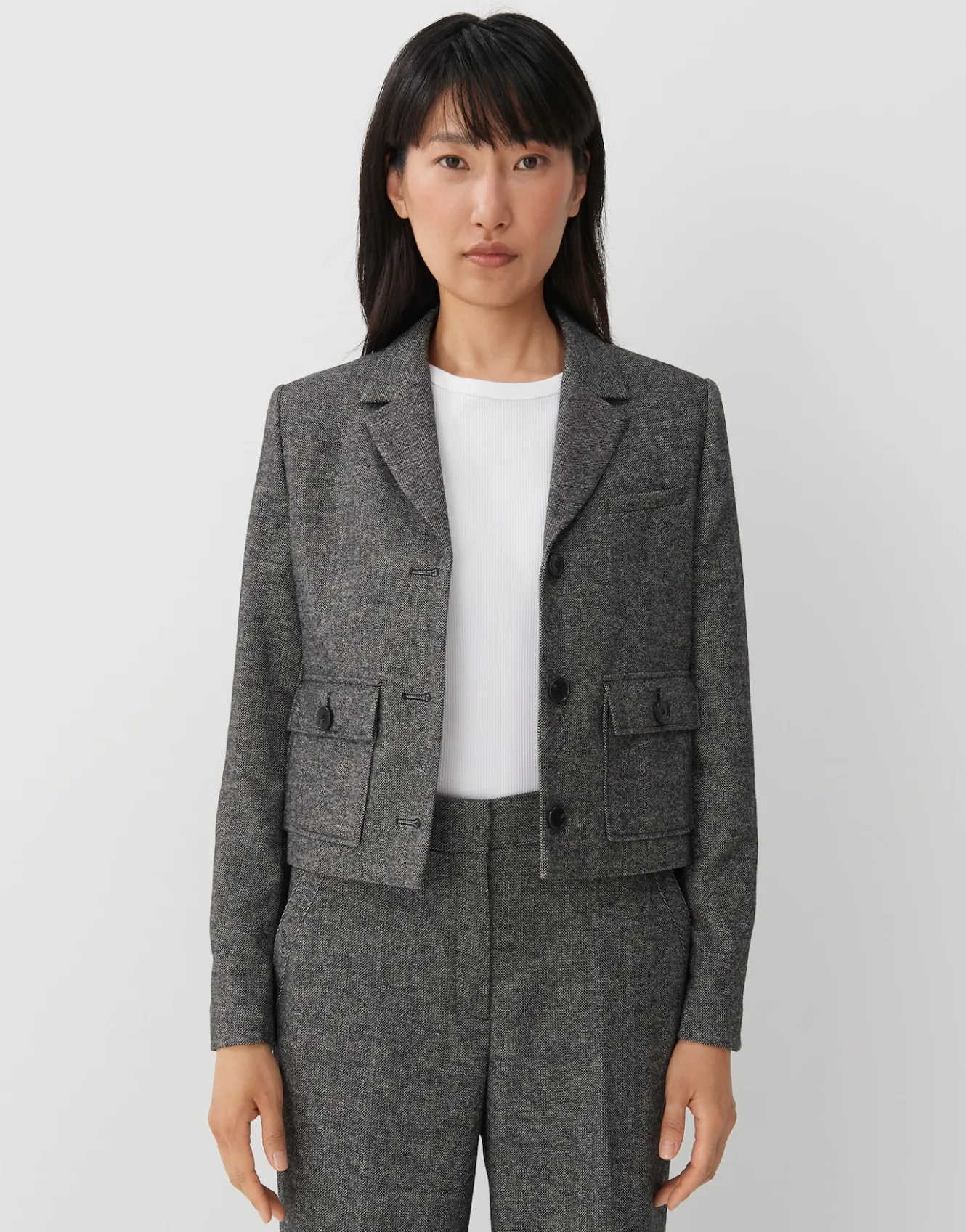 kurzblazer_naine_grau_online_bestellen_1.webp OPUS Kurzblazer Naine Grau Online Bestellen^Damen Blazer / Westen