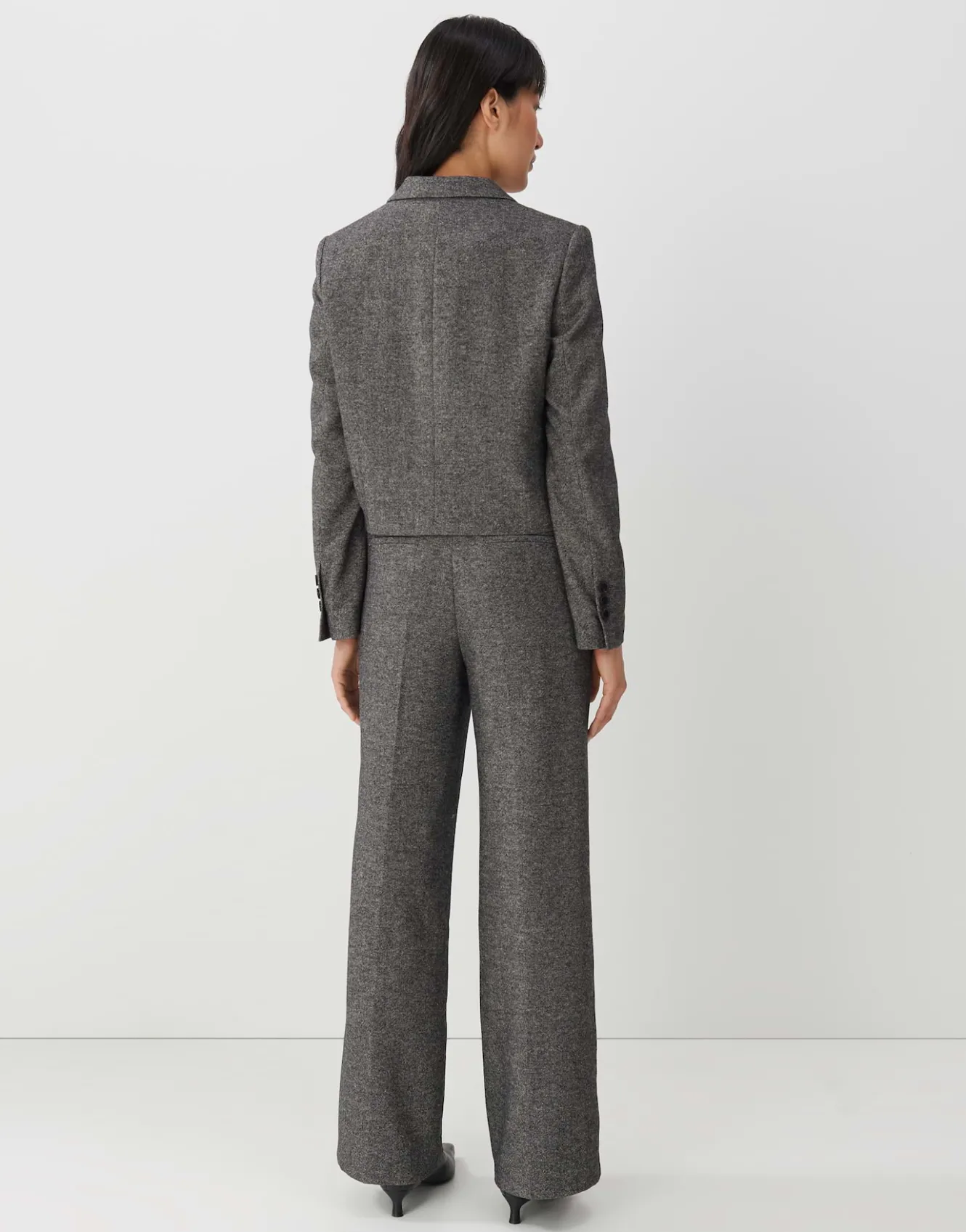kurzblazer_naine_grau_online_bestellen_2.webp OPUS Kurzblazer Naine Grau Online Bestellen^Damen Blazer / Westen