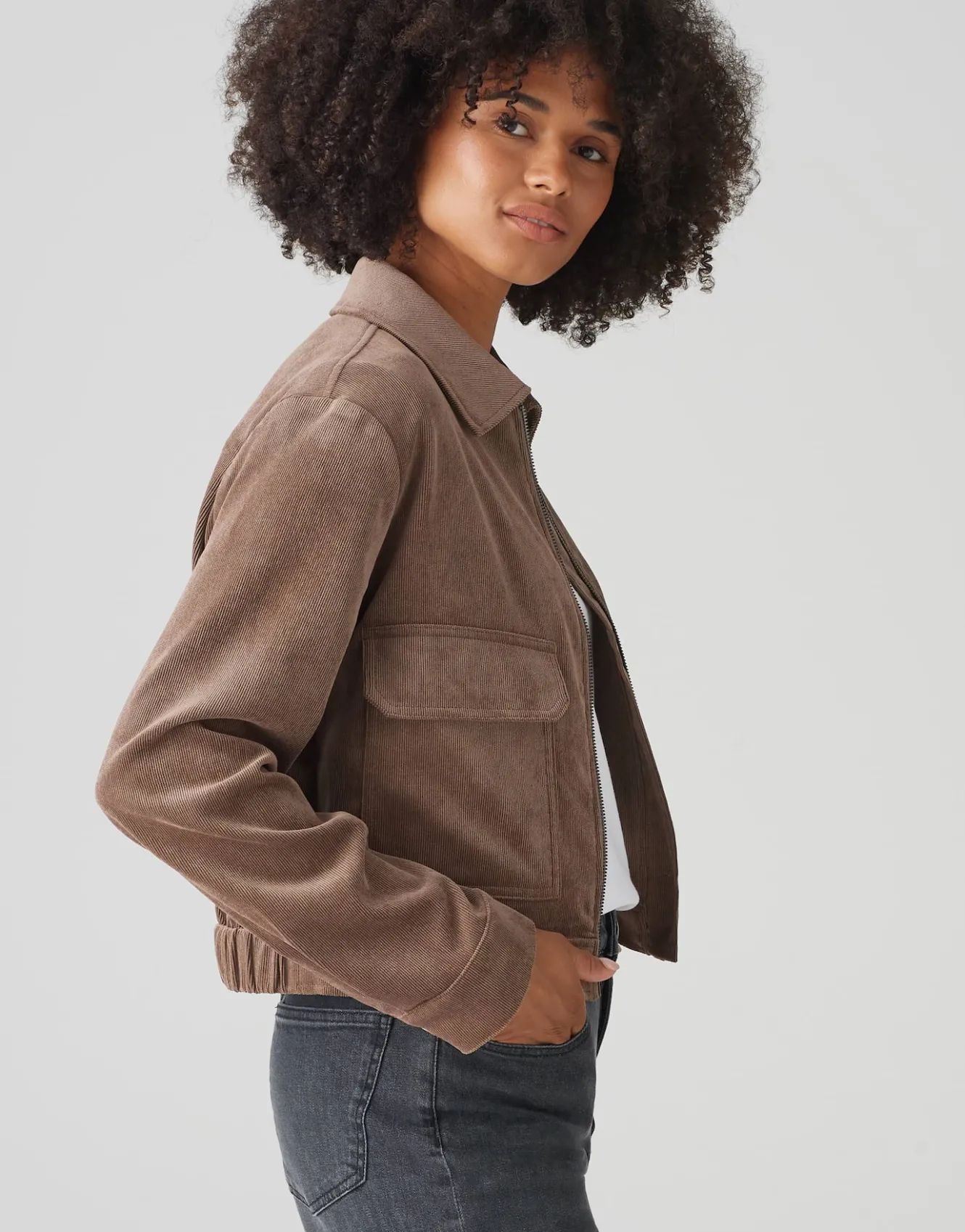 kurzjacke_hanju_braun_online_bestellen_3.webp OPUS Kurzjacke Hanju Braun Online Bestellen^Damen Jacken / Mäntel | Blazer / Westen