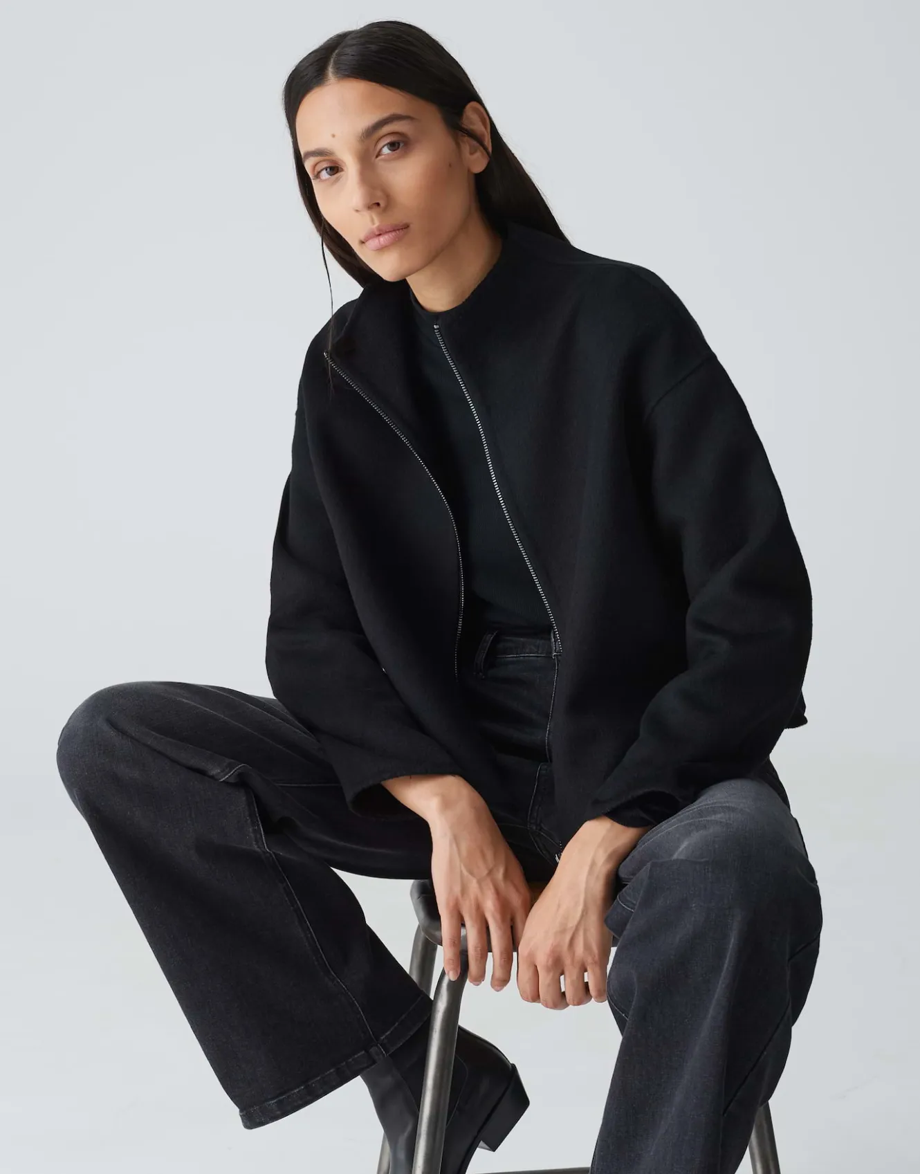 kurzjacke_helise_schwarz_online_bestellen_9.webp OPUS Kurzjacke Helise Schwarz Online Bestellen^Damen Jacken / Mäntel