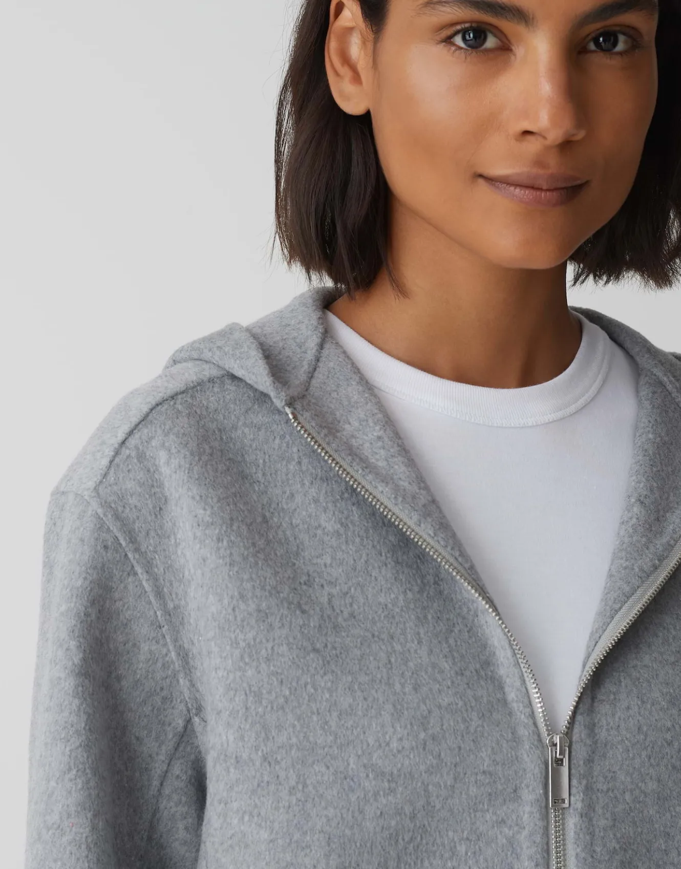 kurzjacke_jetty_grau_online_bestellen_4.webp OPUS Kurzjacke Jetty Grau Online Bestellen^Damen Jacken / Mäntel | Blazer / Westen