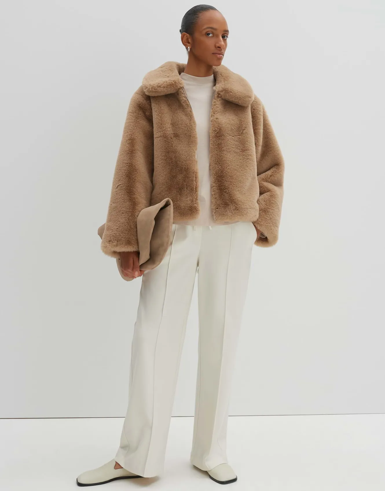 kurzjacke_variah_beige_online_bestellen_5.webp OPUS Kurzjacke Variah Beige Online Bestellen^Damen Jacken / Mäntel