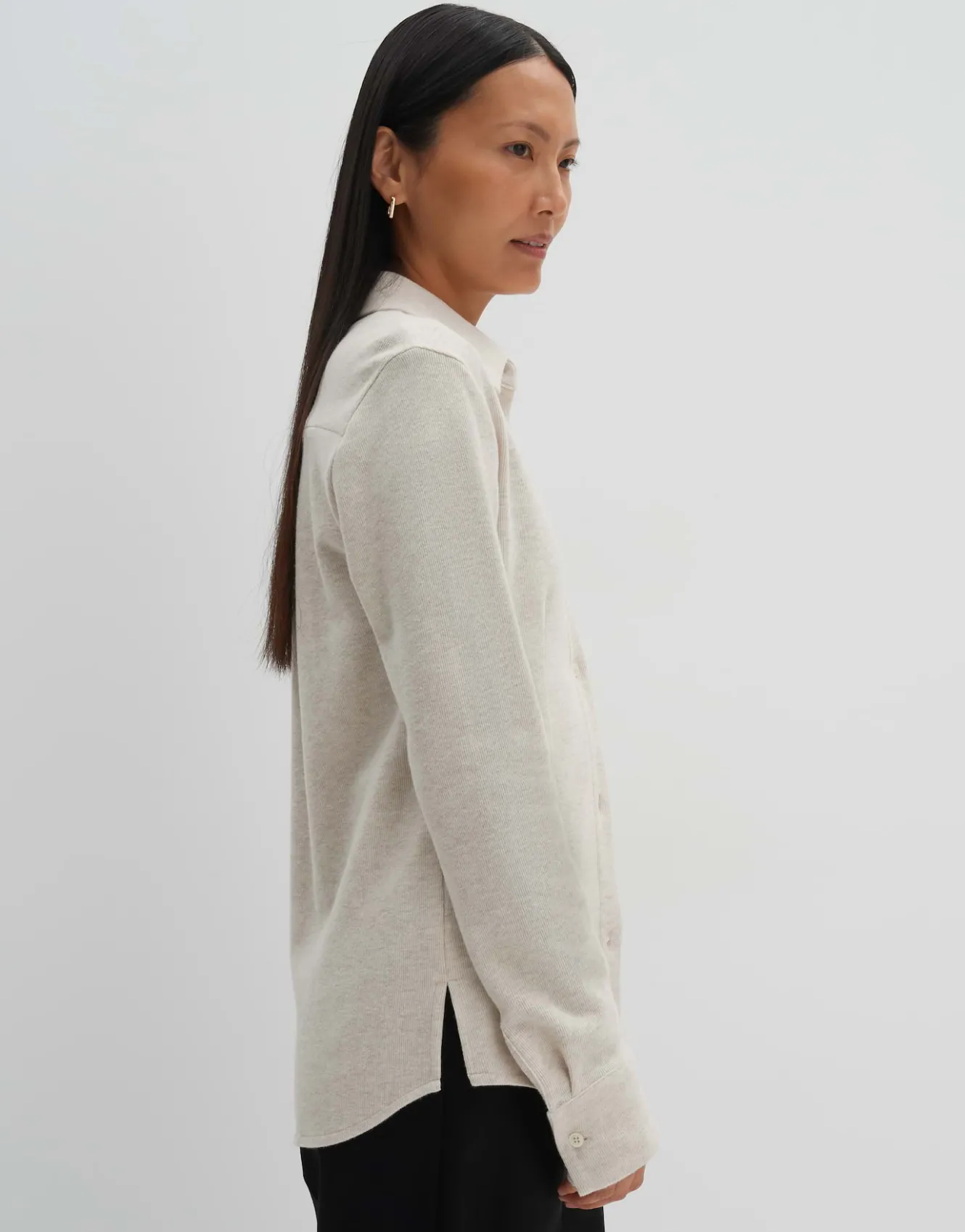 langarmbluse_zunara_beige_online_bestellen_3.webp OPUS Langarmbluse Zunara Beige Online Bestellen^Damen Blusen