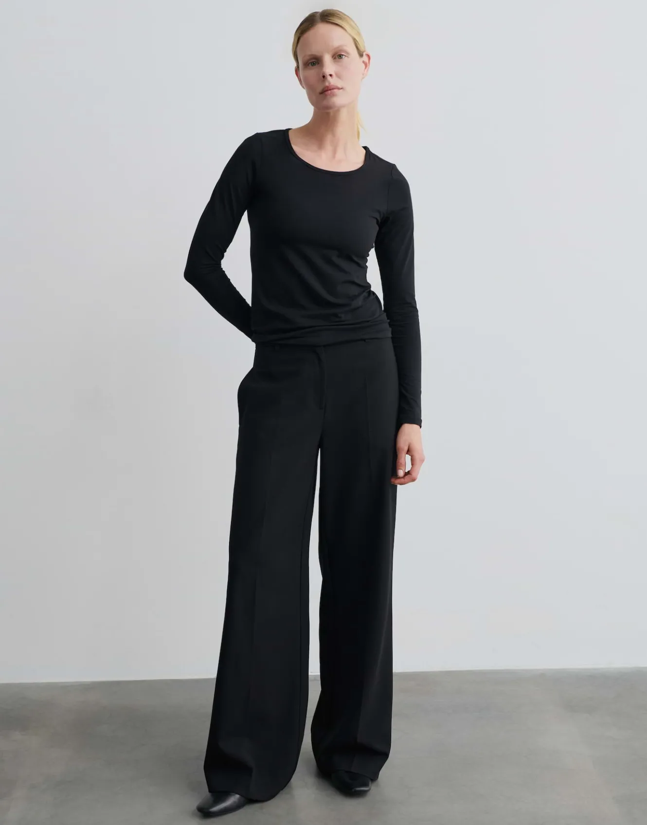 langarmshirt_kalia_schwarz_online_bestellen_4.webp OPUS Langarmshirt Kalia Schwarz Online Bestellen^Damen Basics | Shirts
