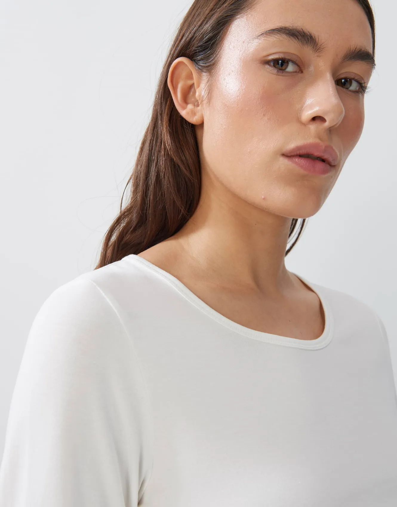 langarmshirt_kalia_wei_online_bestellen_3.webp OPUS Langarmshirt Kalia Weiß Online Bestellen^Damen Basics | Shirts