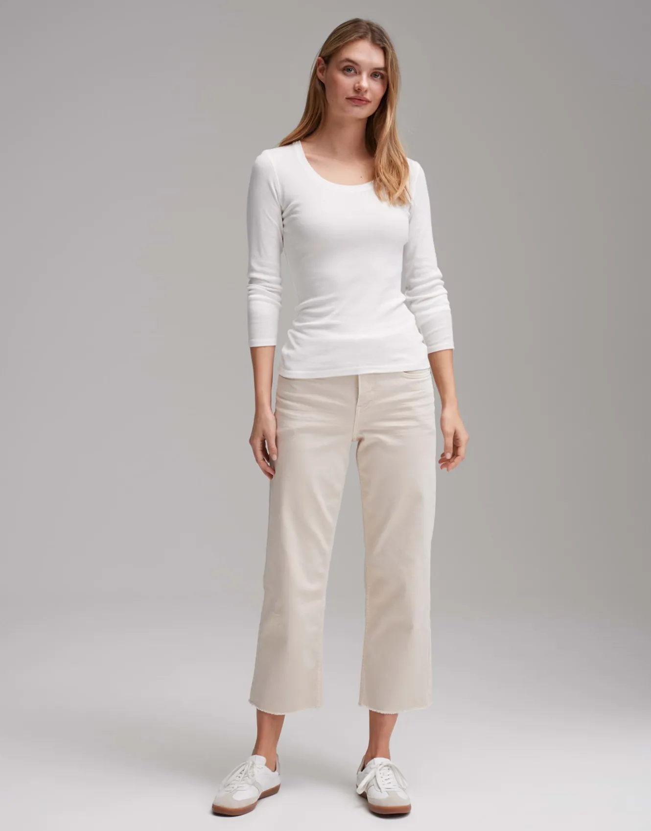langarmshirt_sorana_wei_online_bestellen_4.webp OPUS Langarmshirt Sorana Weiß Online Bestellen^Damen Basics | Shirts