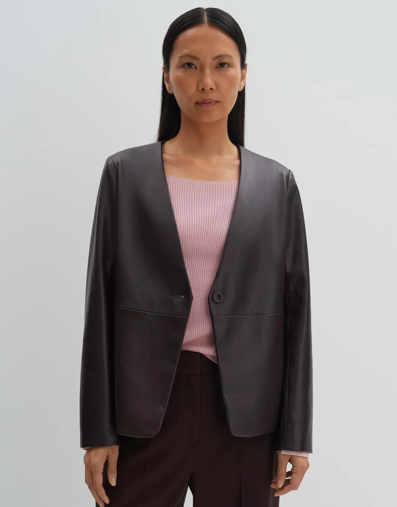 lederblazer_noebe_rot_online_bestellen_1.webp OPUS Lederblazer Noebe Rot Online Bestellen^Damen Blazer / Westen
