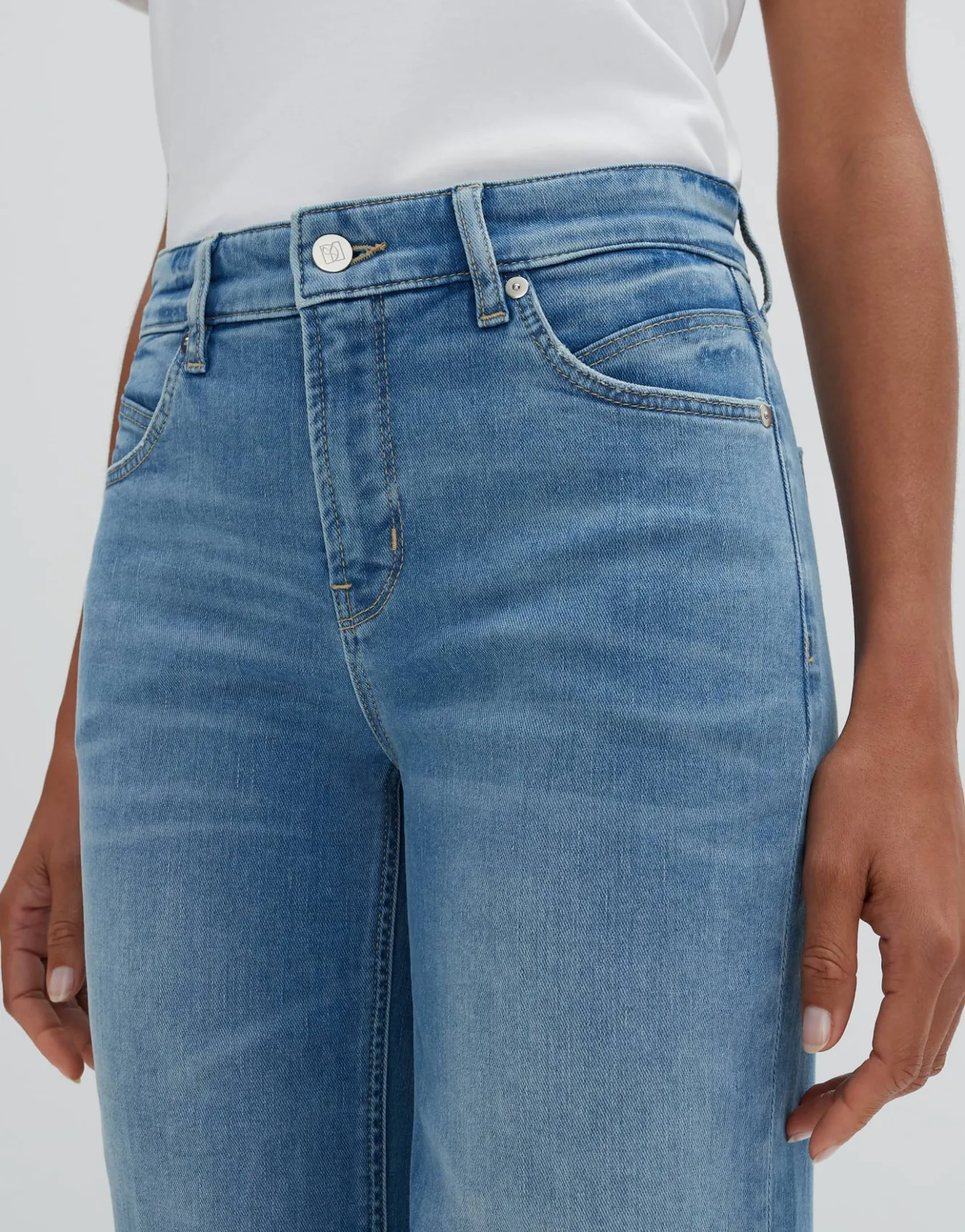 long_flared_jeans_carie_blau_online_bestellen_5.webp OPUS Long Flared Jeans Carie Blau Online Bestellen^Damen Jeans