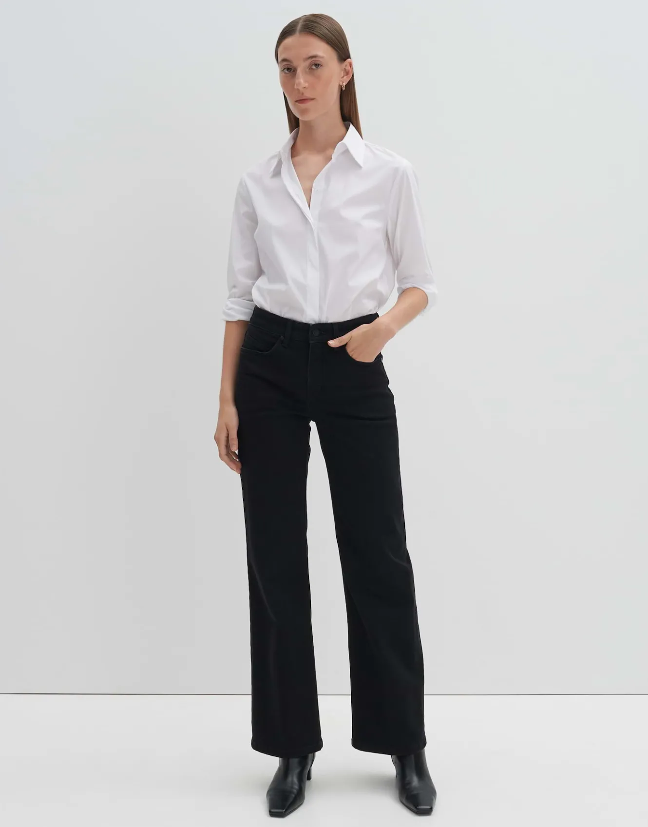 long_flared_jeans_carie_iconic_schwarz_online_bestellen_0.webp OPUS Long Flared Jeans Carie Iconic Schwarz Online Bestellen^Damen Jeans