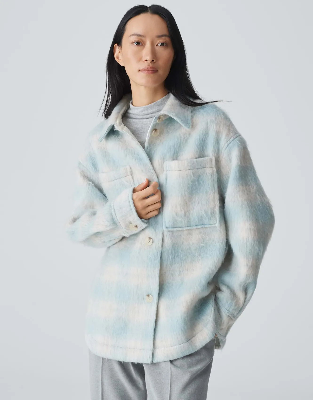 overshirt_jelma_blau_online_bestellen_1.webp OPUS Overshirt Jelma Blau Online Bestellen^Damen Blazer / Westen