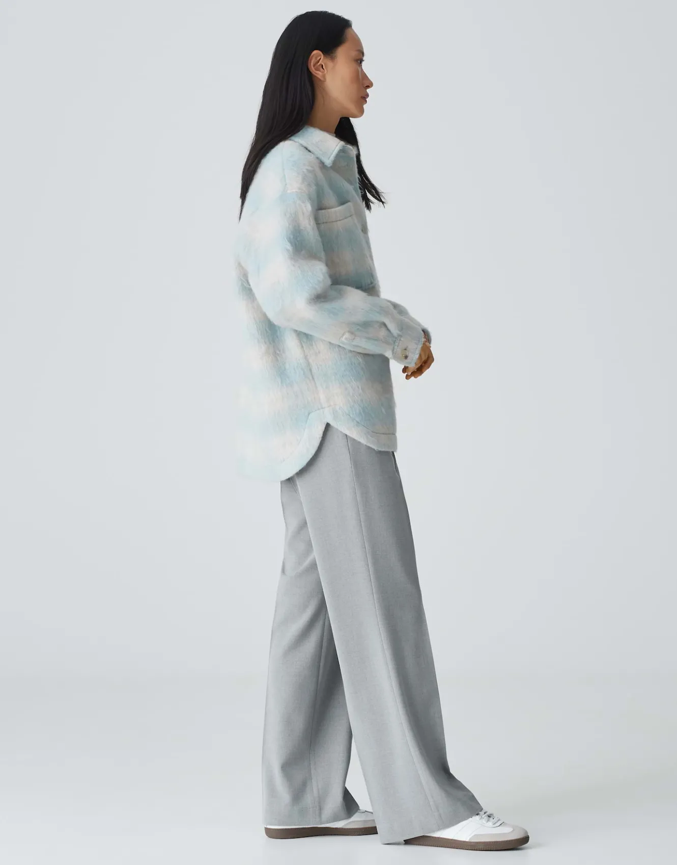 overshirt_jelma_blau_online_bestellen_3.webp OPUS Overshirt Jelma Blau Online Bestellen^Damen Blazer / Westen
