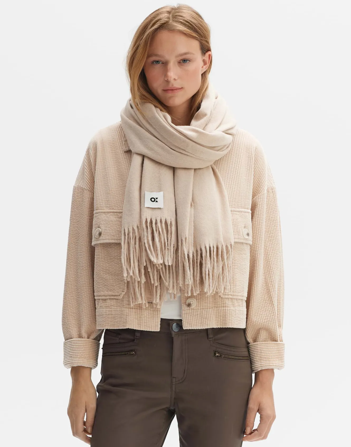 oversize_schal_anell_scarf_beige_online_bestellen_1.webp OPUS Oversize Schal Anell Scarf Beige Online Bestellen^Damen Accessoires
