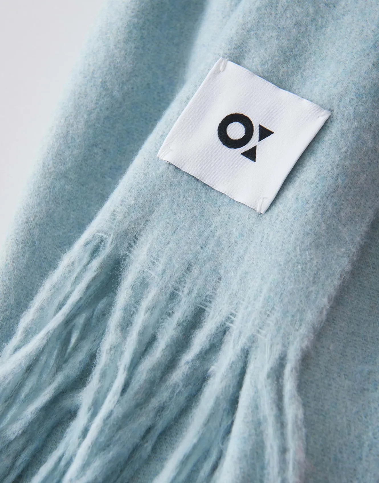 oversize_schal_anell_scarf_blau_online_bestellen_6.webp OPUS Oversize Schal Anell Scarf Blau Online Bestellen^Damen Accessoires
