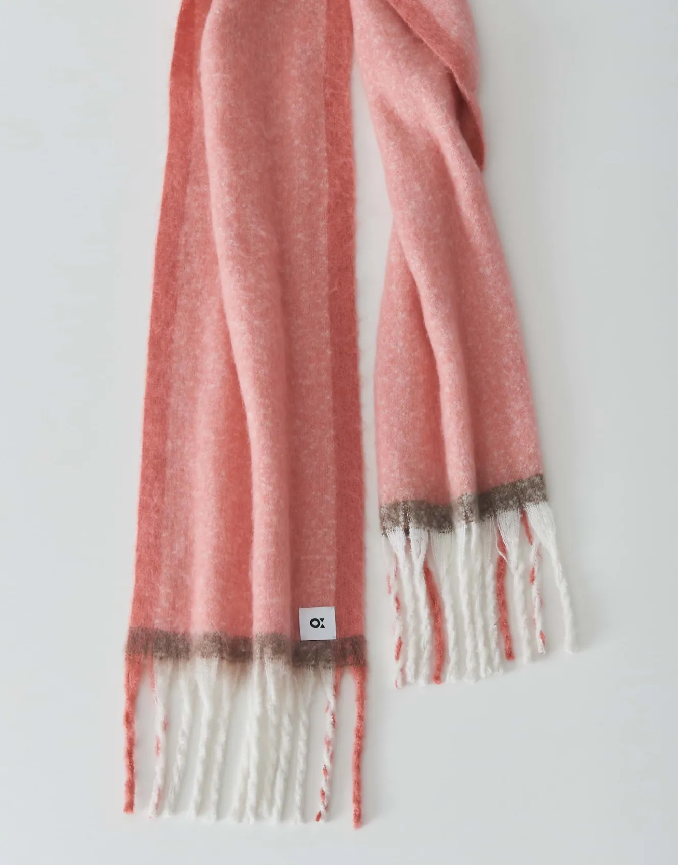 oversize_schal_anuno_scarf_ros_online_bestellen_5.webp OPUS Oversize Schal Anuno Scarf Rosé Online Bestellen^Damen Accessoires